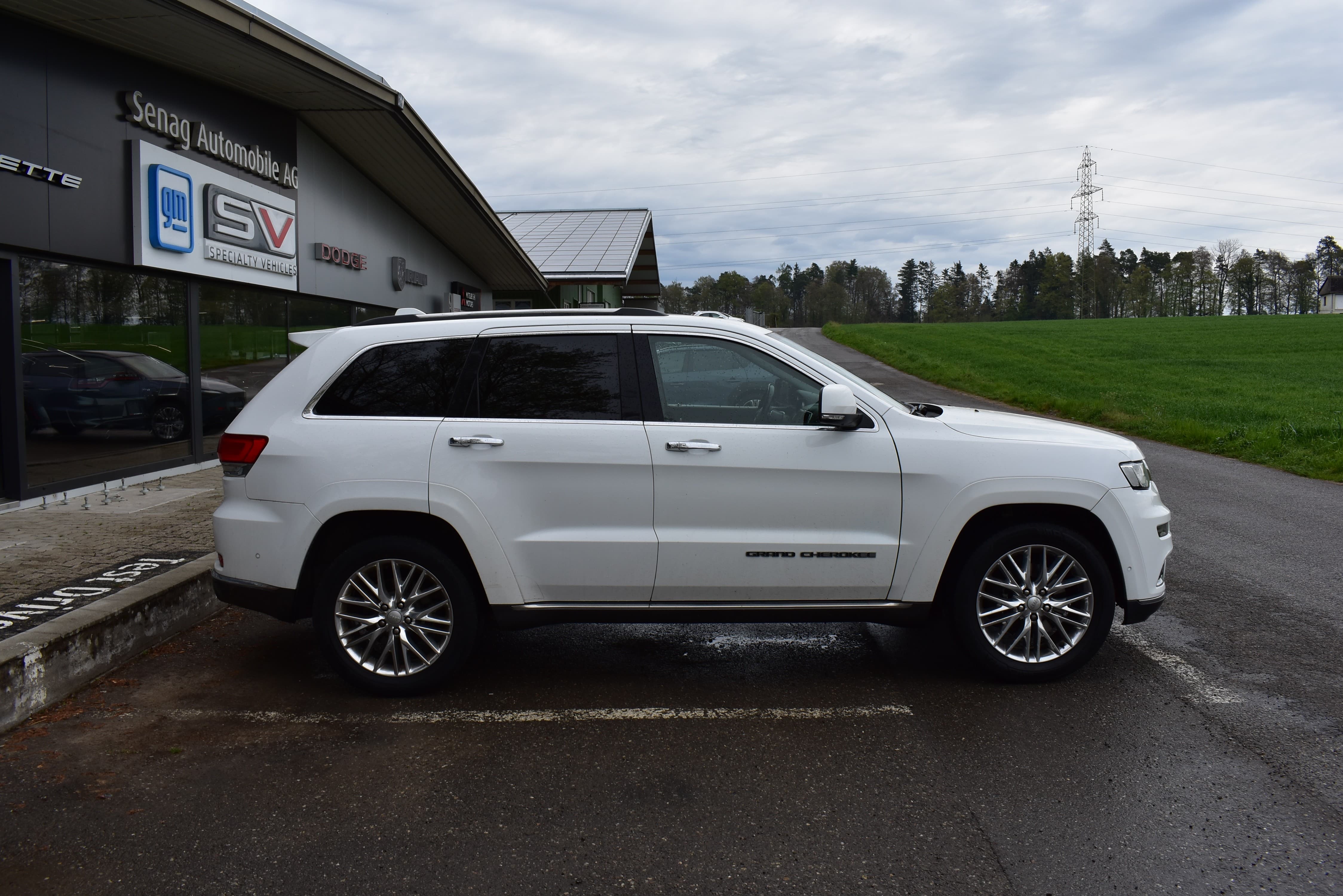 JEEP Grand Cherokee 3.0 CRD Summit Automatic - Bild 3