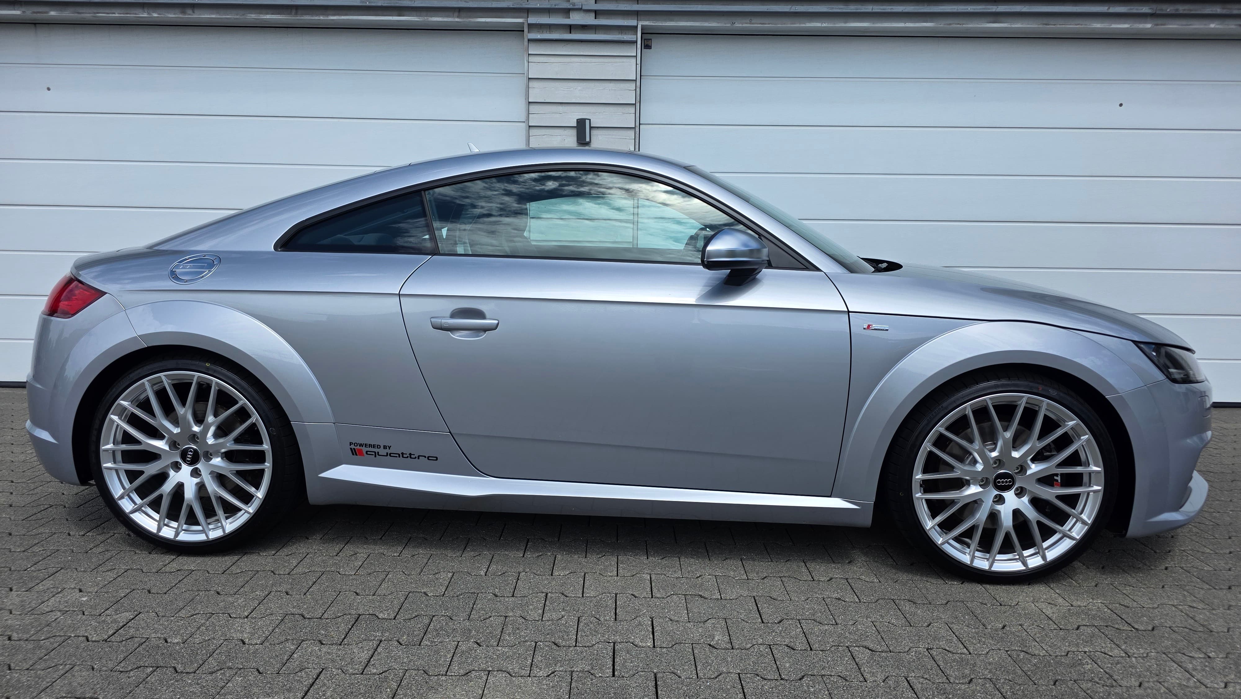 AUDI TTS Coupé 2.0 TFSI quattro S-tronic - Bild 7