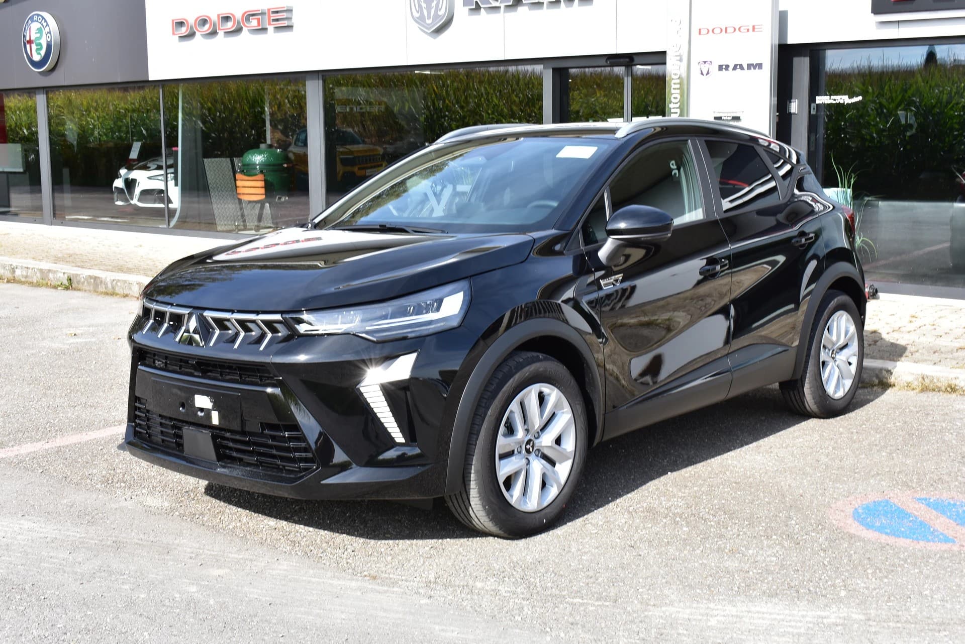 MITSUBISHI ASX 1.6 HEV Invite - Bild 3