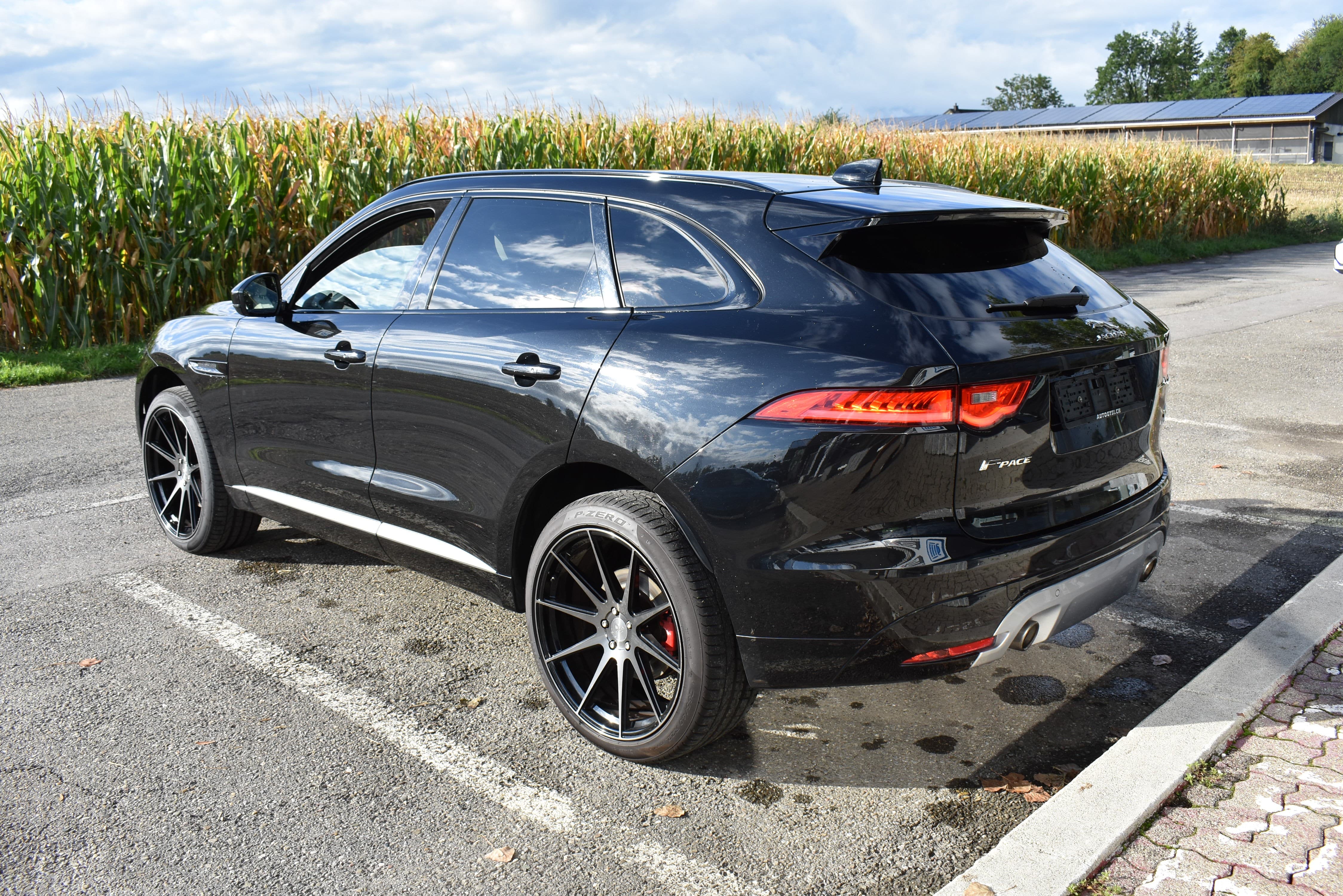 JAGUAR F-Pace 3.0 V6 First Edition AWD Automatik - Bild 5