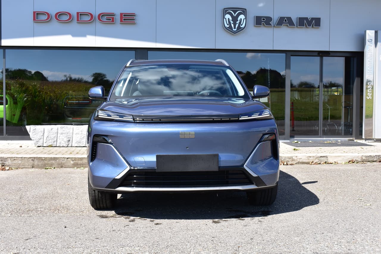 GEELY Starray EM-i Max+ PHEV