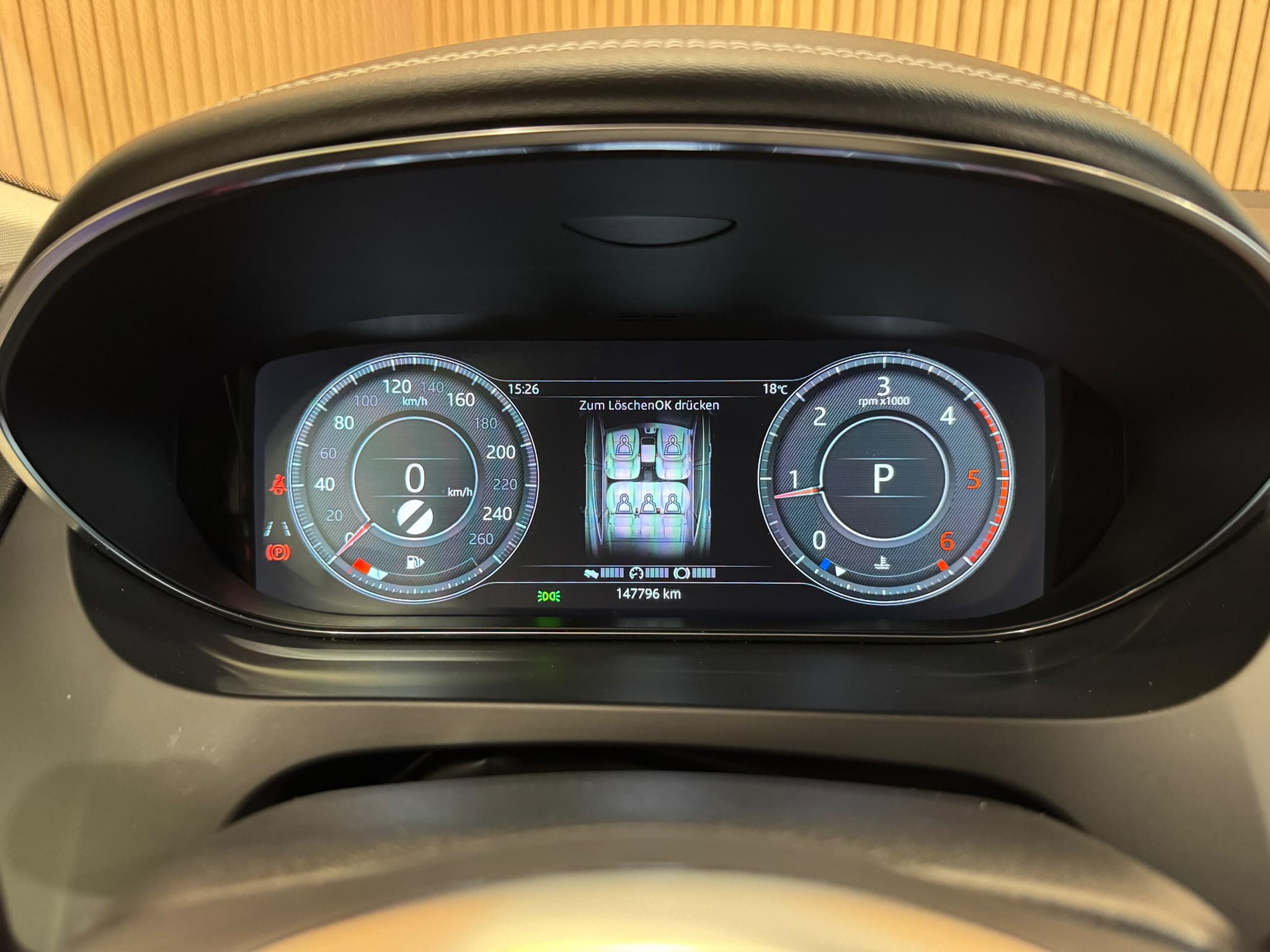 JAGUAR E-Pace 2.0d D240 R-Dynamic HSE AWD Automatik - Bild 13