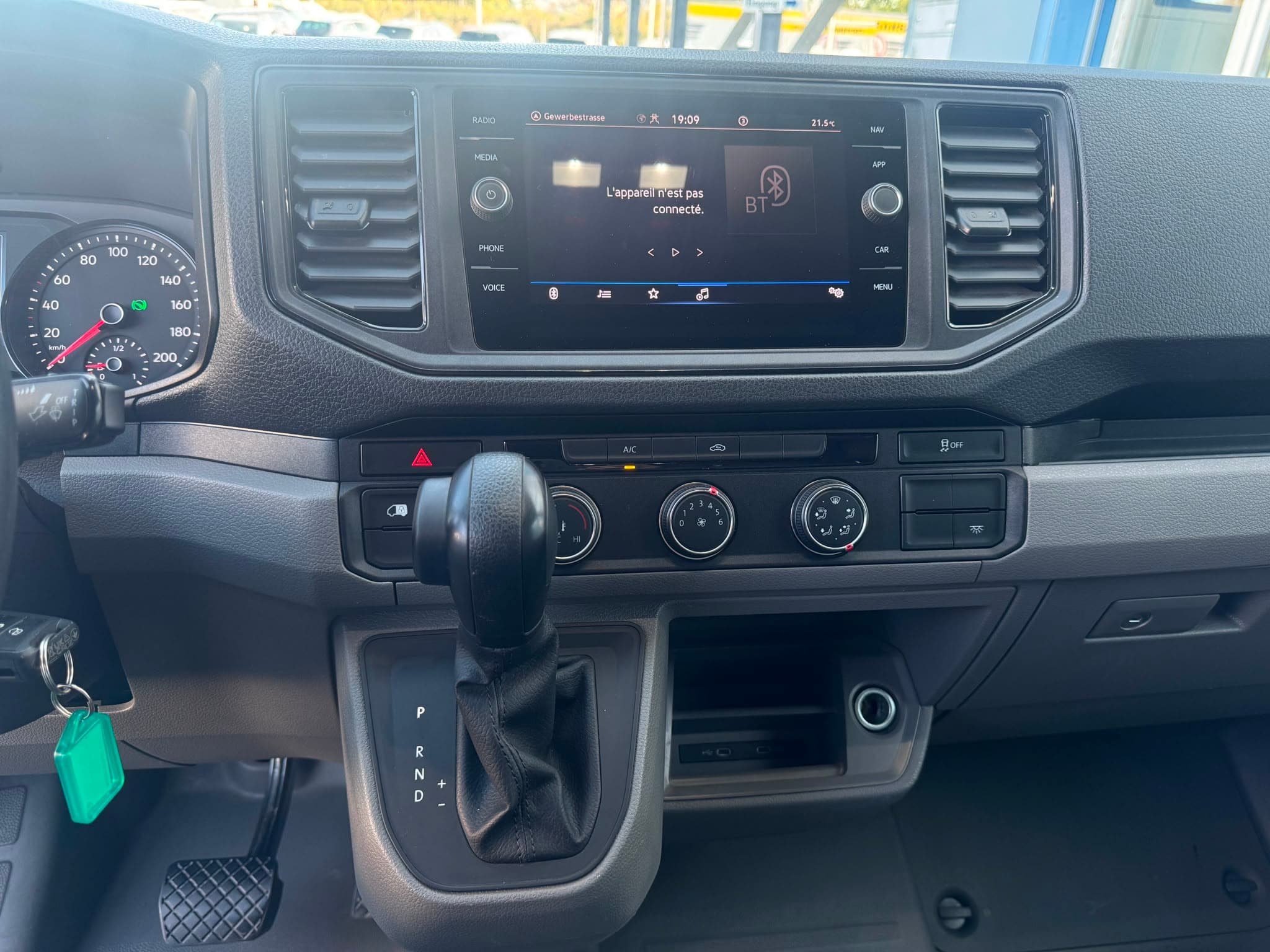 VW Crafter 35 2.0 TDI L4 Automat 140PS - Bild 8