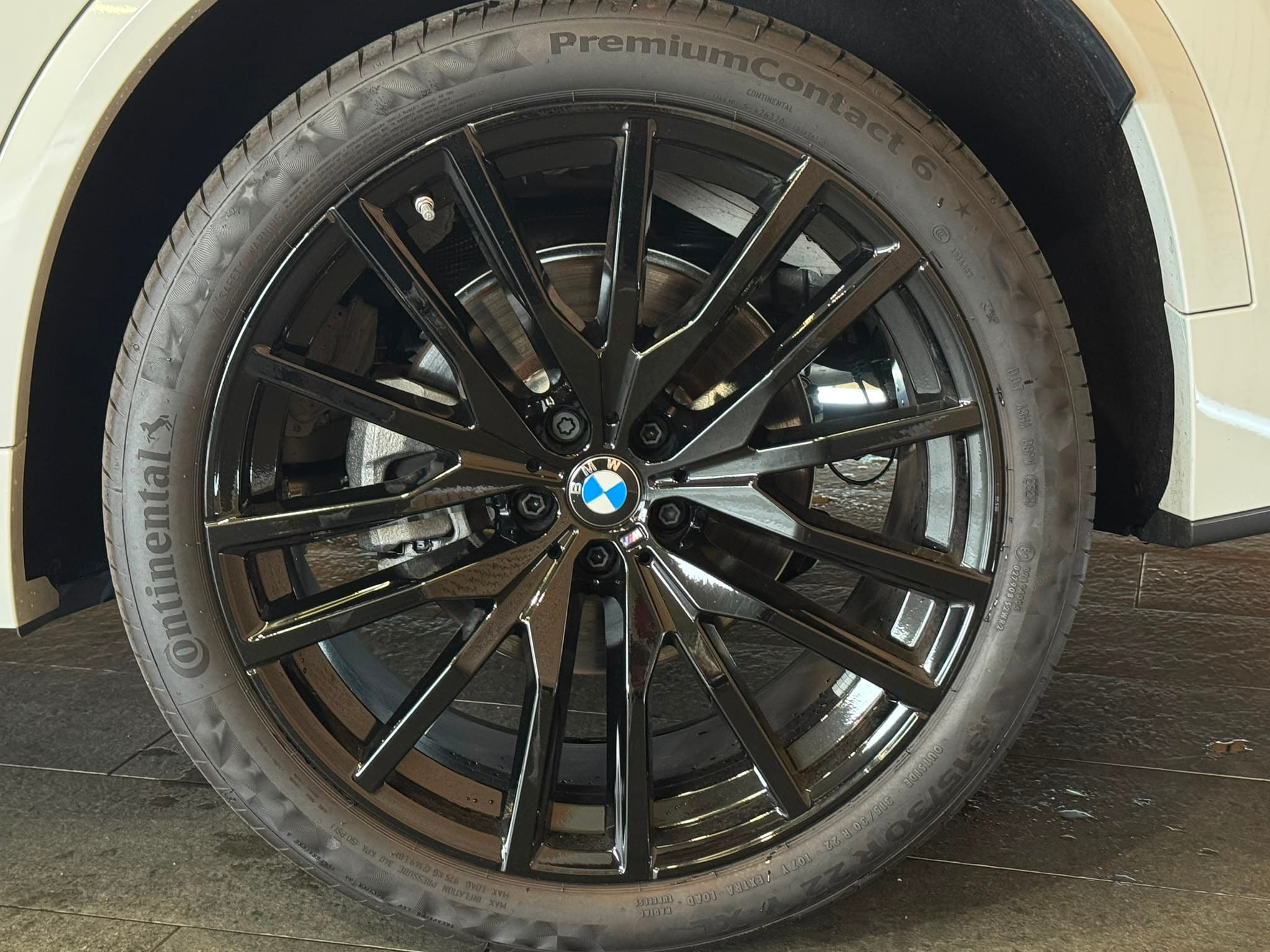 BMW X5 xDrive 48V 30d M Sport Pro Steptronic - Bild 9