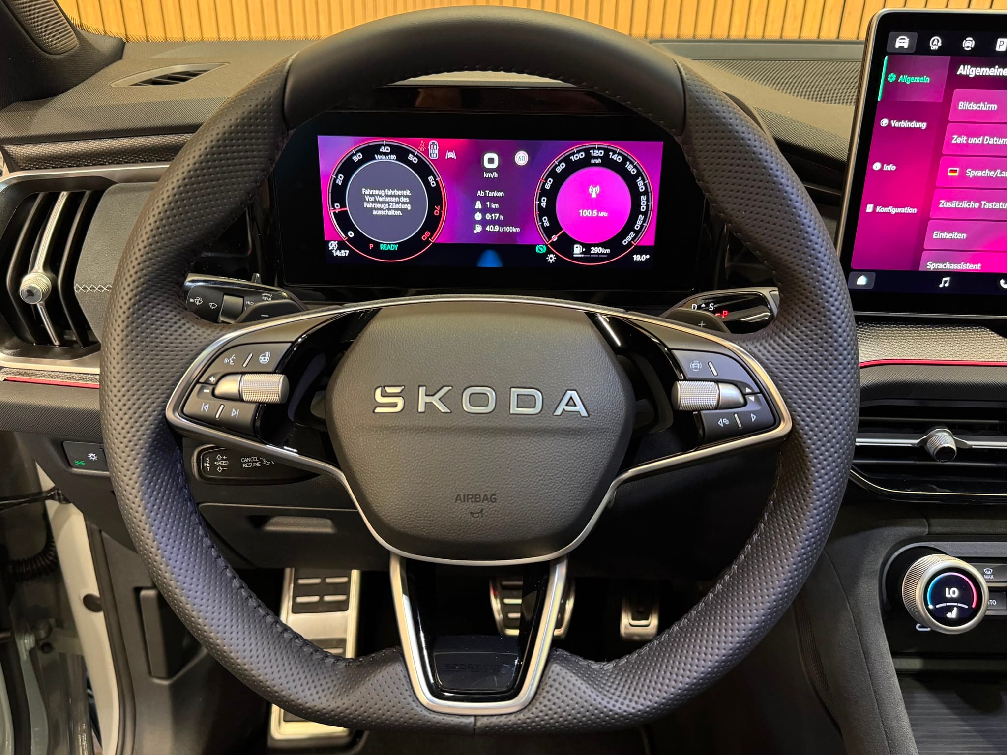 SKODA Kodiaq 1.5 TSI mHEV Selection *Black Magic* - Bild 16