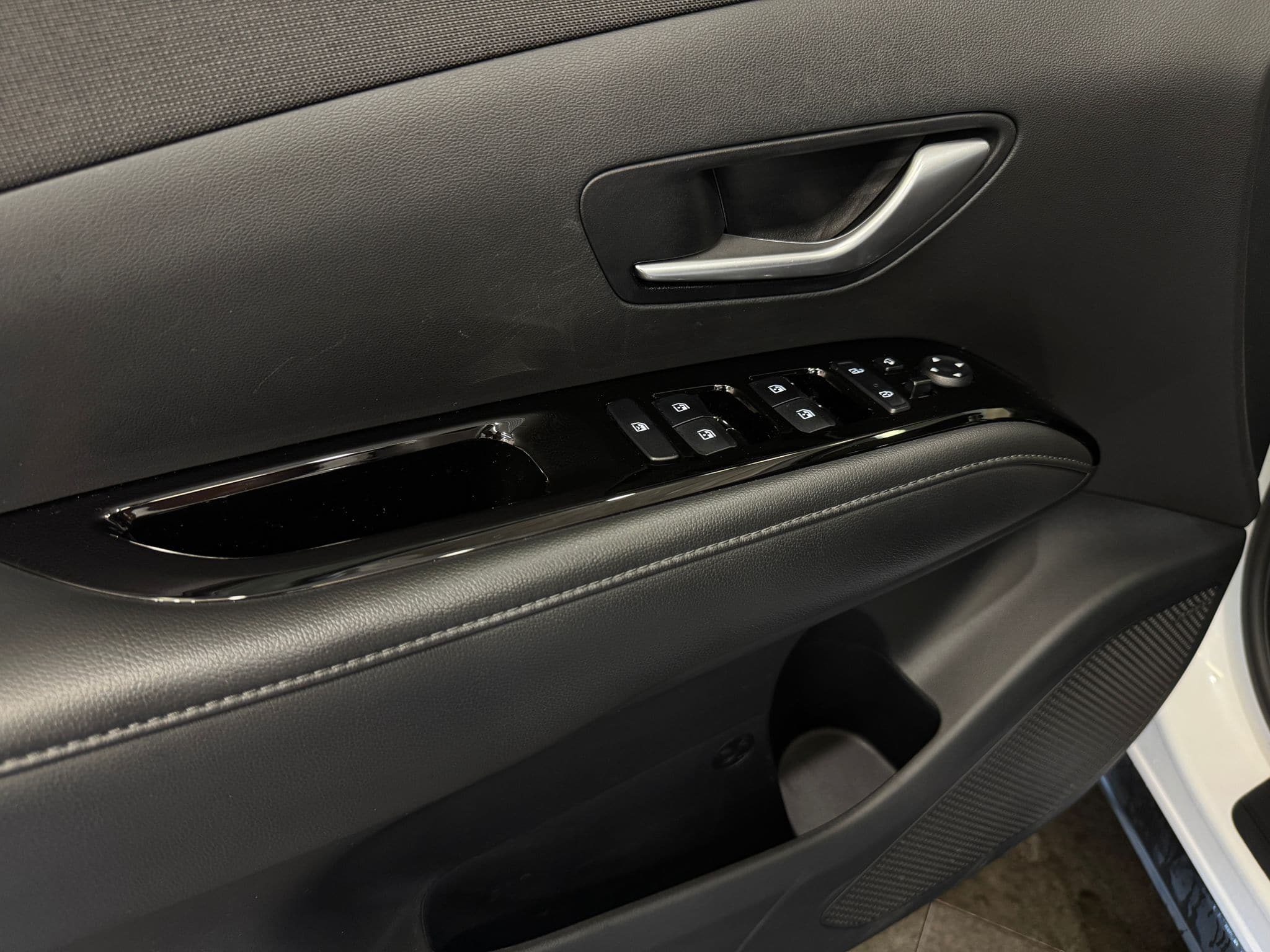 HYUNDAI Tucson 1.6 TGDI PHEV Amplia 4WD - Bild 10