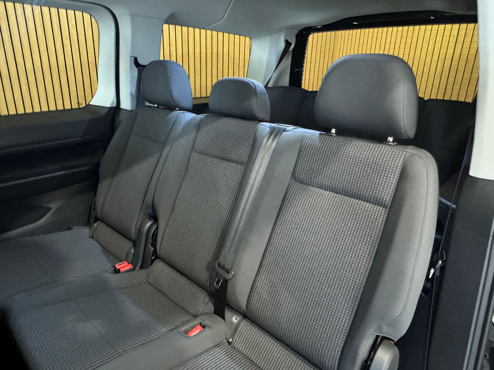 VW Caddy Maxi 2.0 TDI 4Motion Outdoor - Bild 22