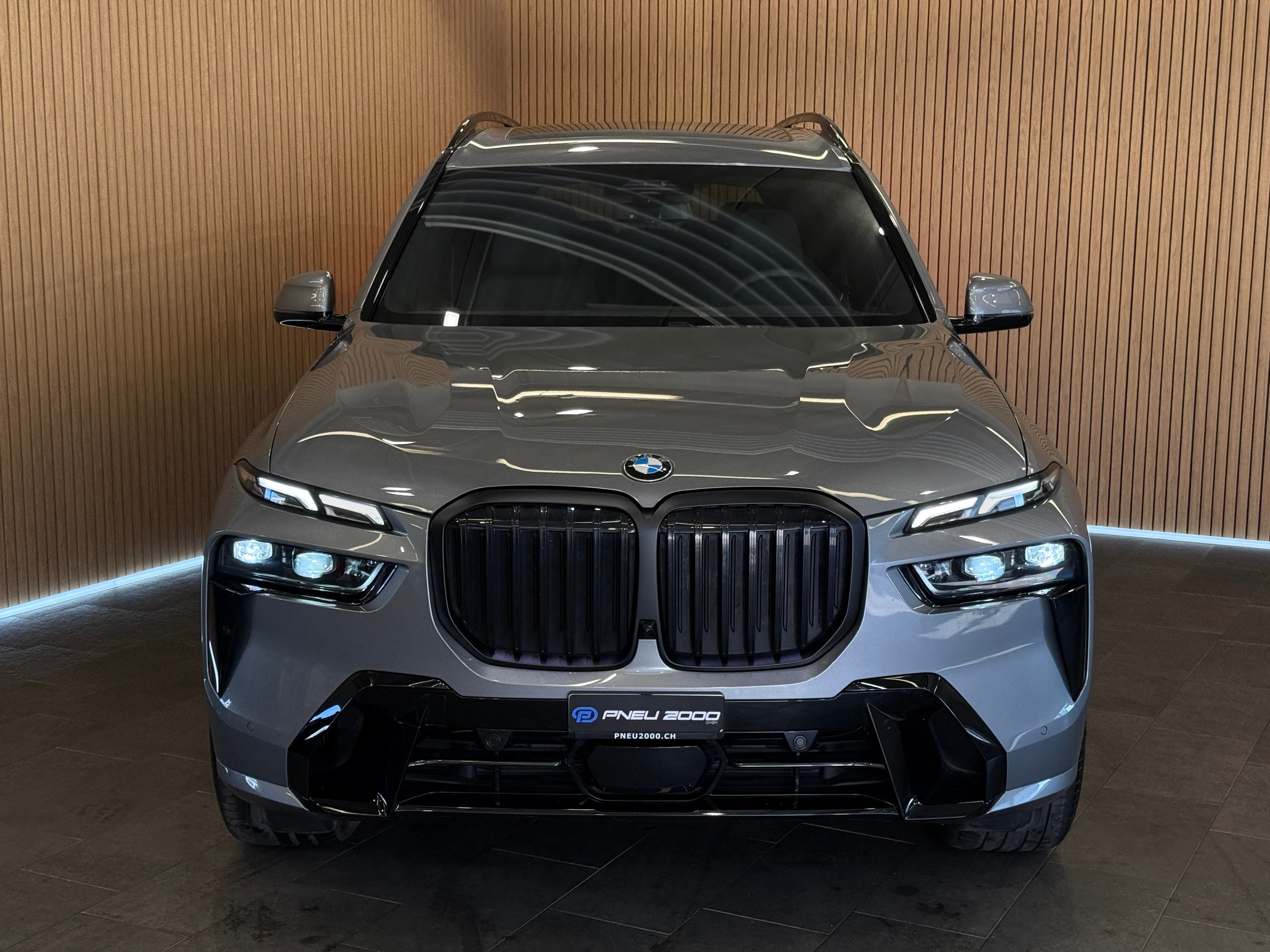 BMW X7 xDrive 48V 40d M Sport Pro Steptronic - Bild 2