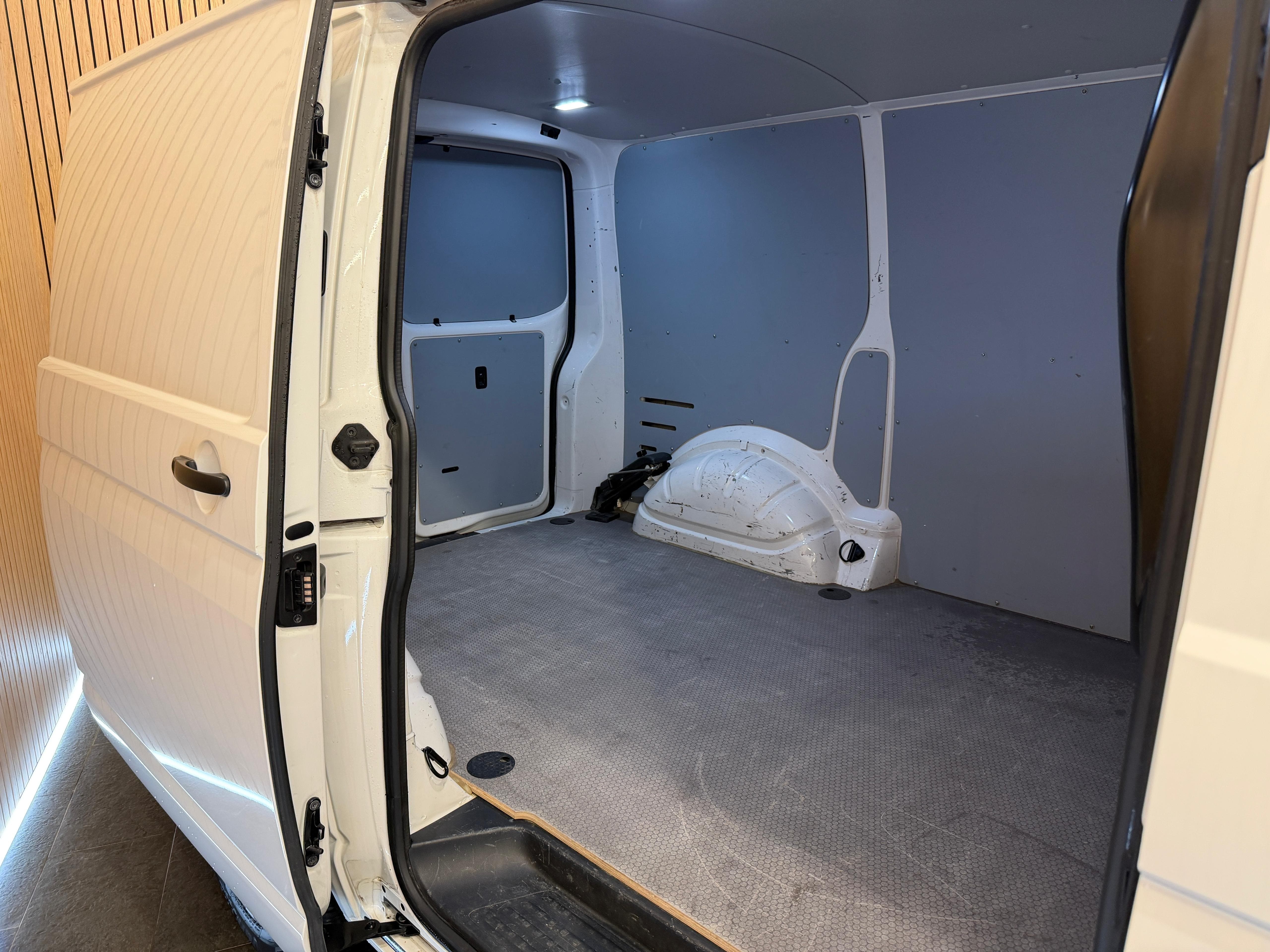 VW T6.1 2.0 TDI Transporter - Bild 12