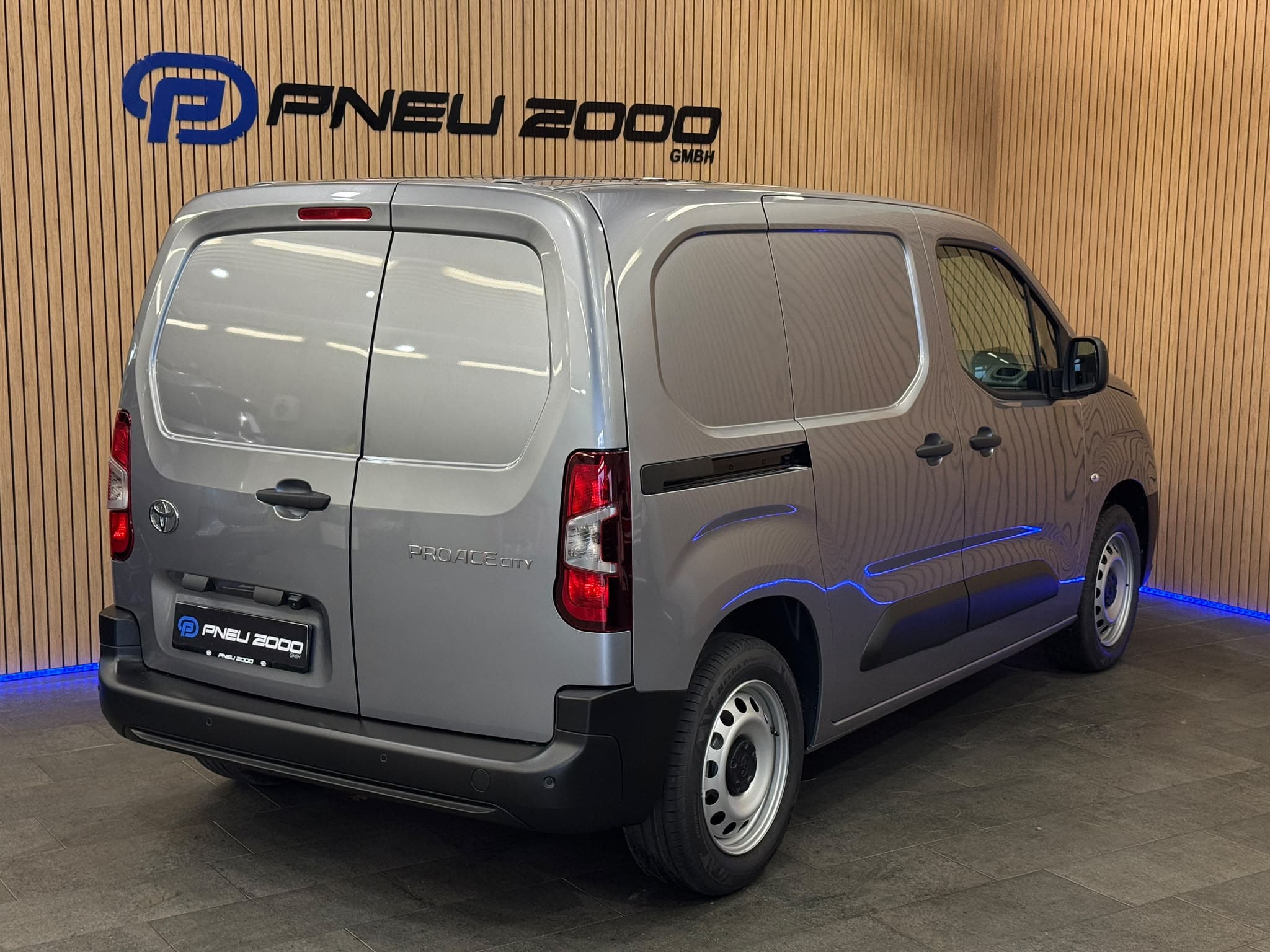 TOYOTA Proace City Van 1.5D Advanced Medium Automatik - Bild 8