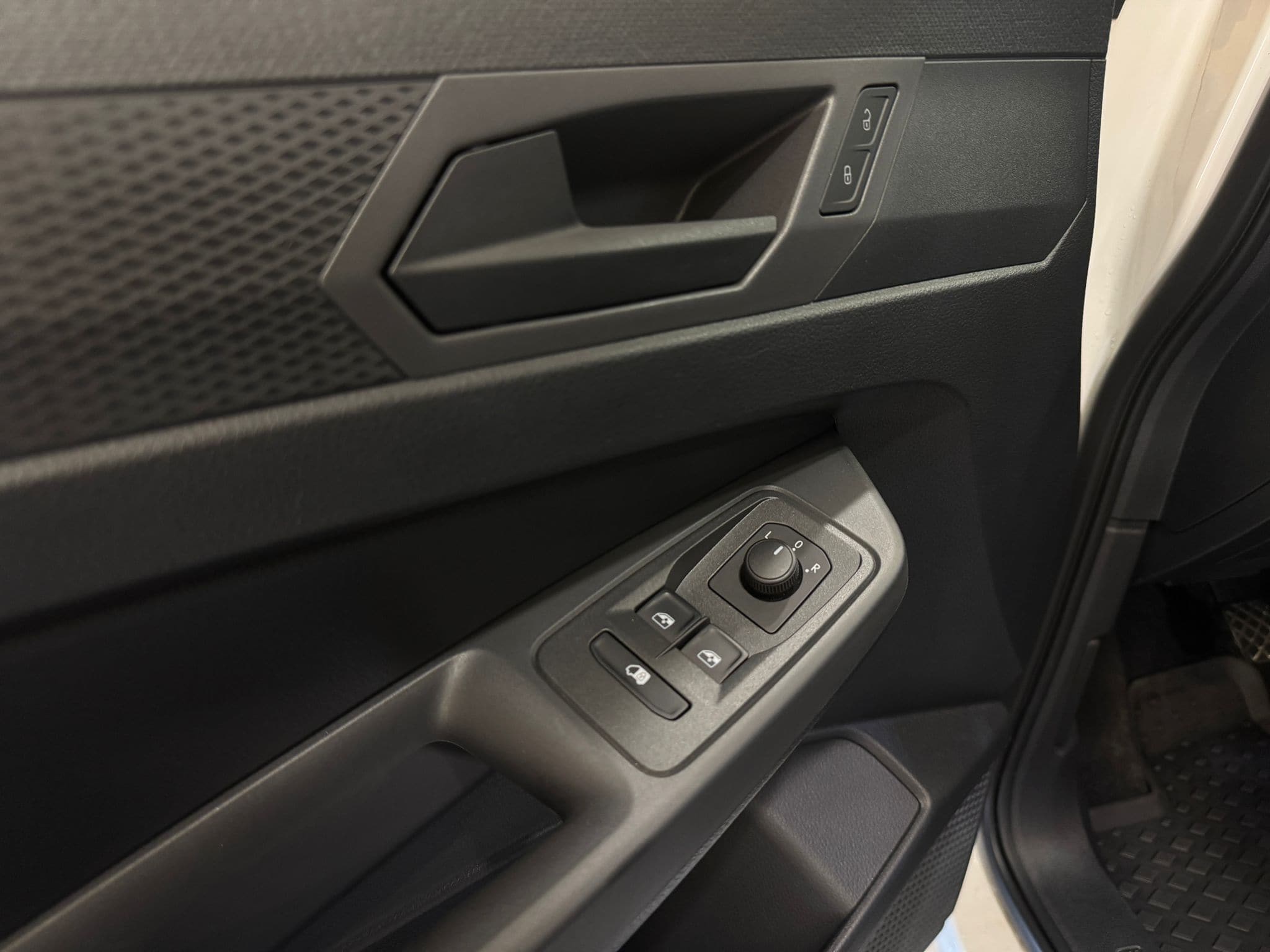 VW Caddy Cargo 1.5 TSI - Bild 7