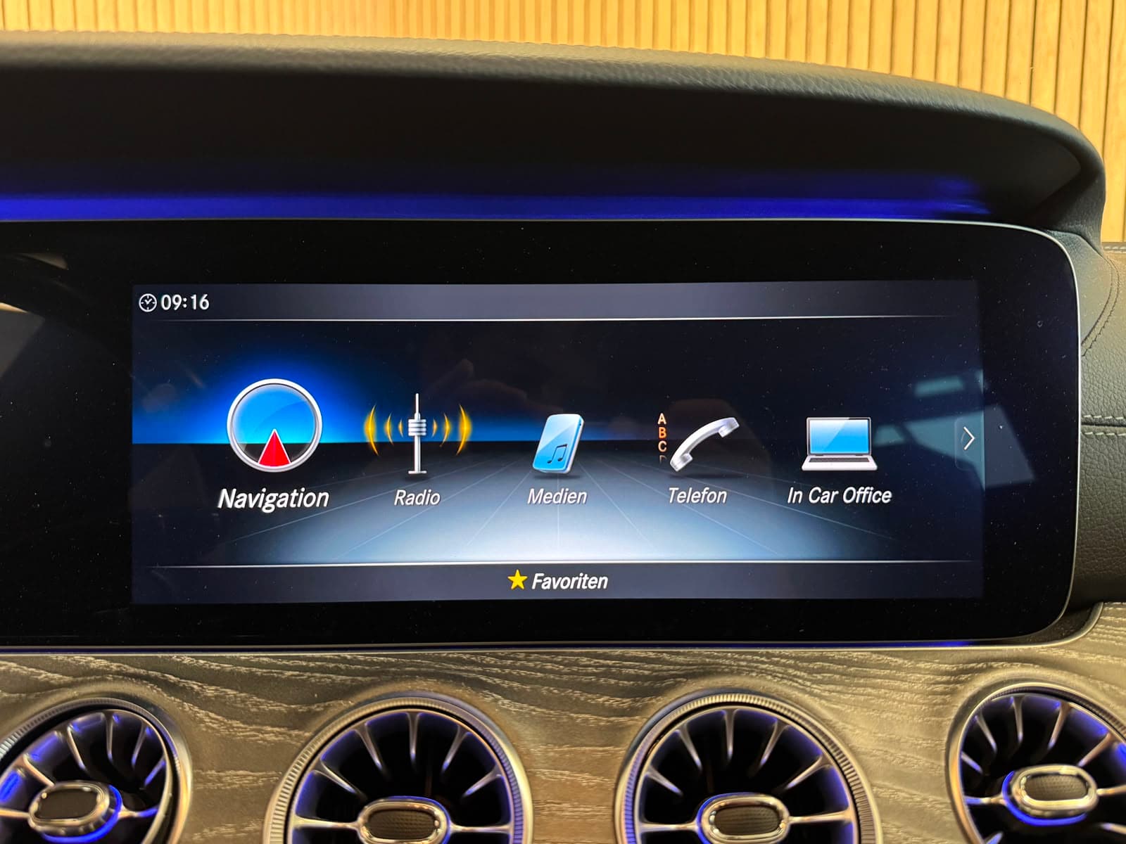 MERCEDES-BENZ CLS 350 AMG Line 9G-Tronic - Bild 12