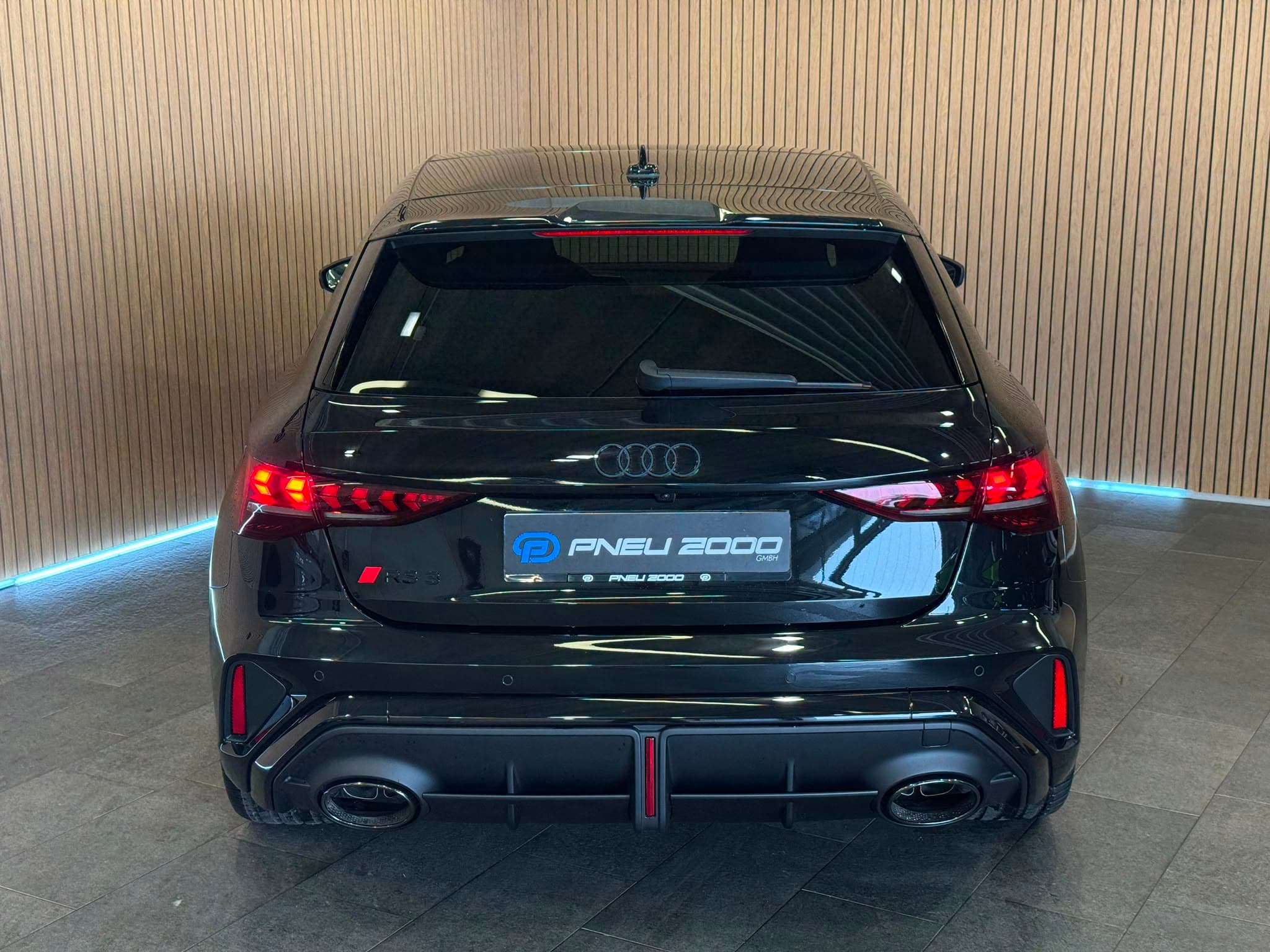AUDI RS3 Sportback 2.5 TSI quattro S-tronic *5Jahre/100'000km Werksgarantie* - Bild 5