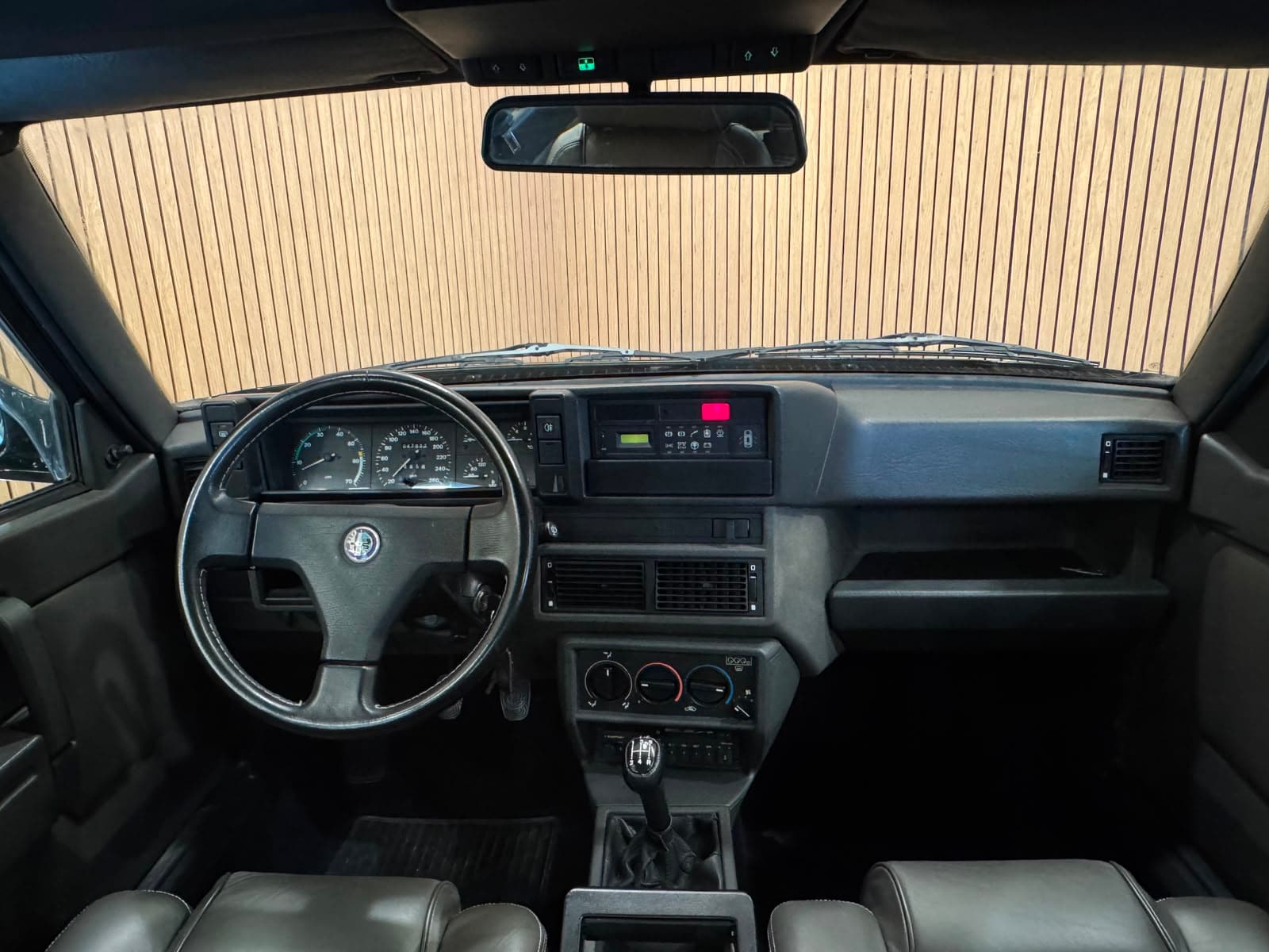 ALFA ROMEO 75 3.0 Q.Verde - Bild 11