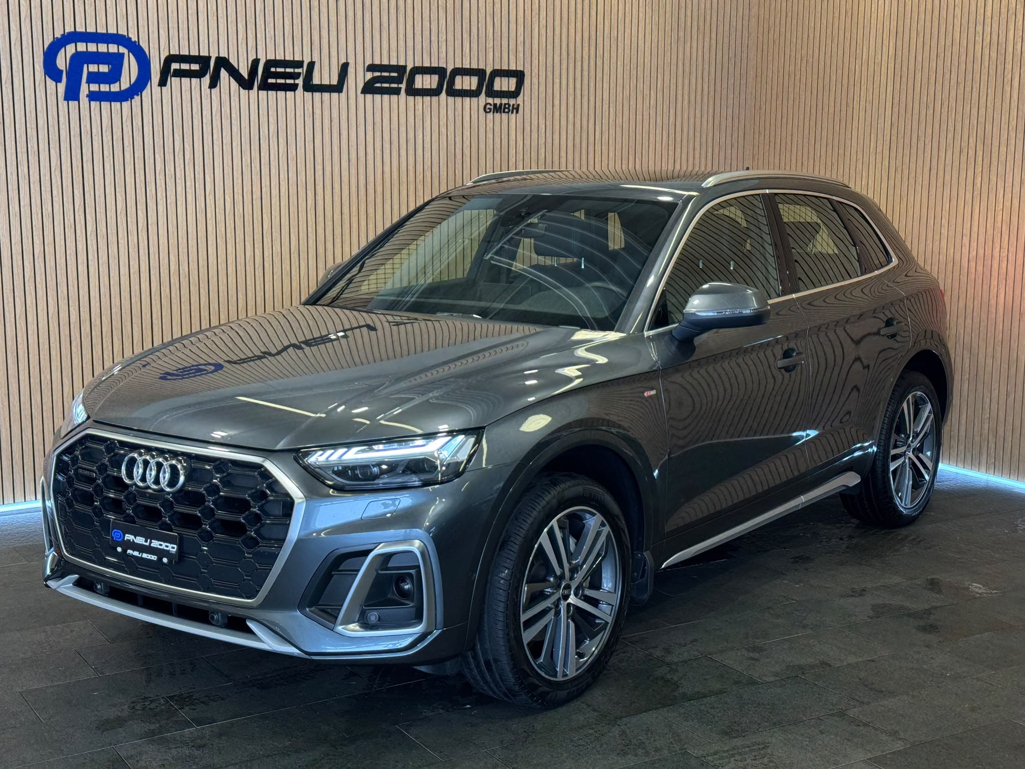 AUDI Q5 40 TDI S-line quattro S-tronic - Bild 1