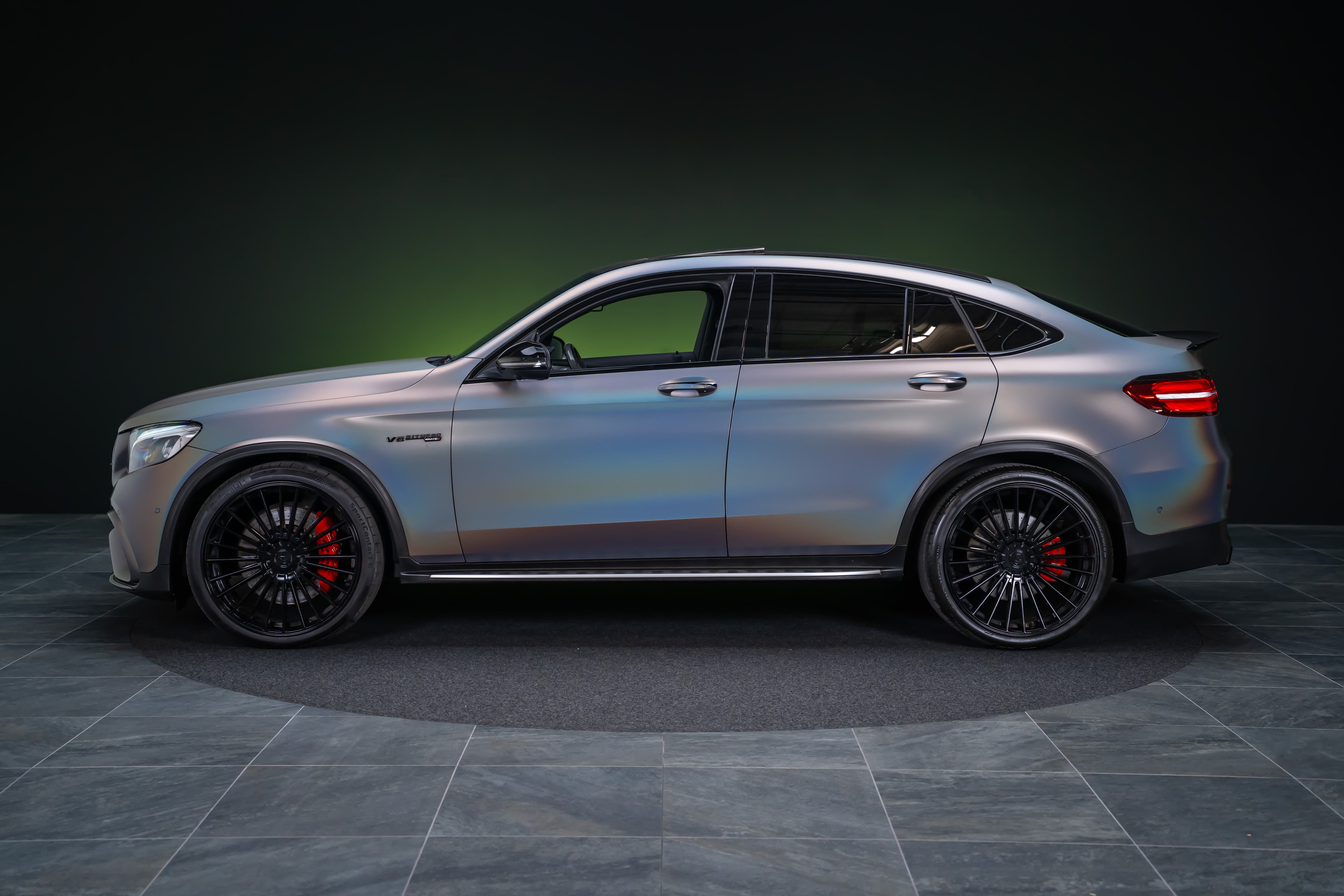 MERCEDES-BENZ GLC 63 S AMG 4m+ Coupé / CH-Fahrzeug / Glasdach / 360°Kamera - Bild 10