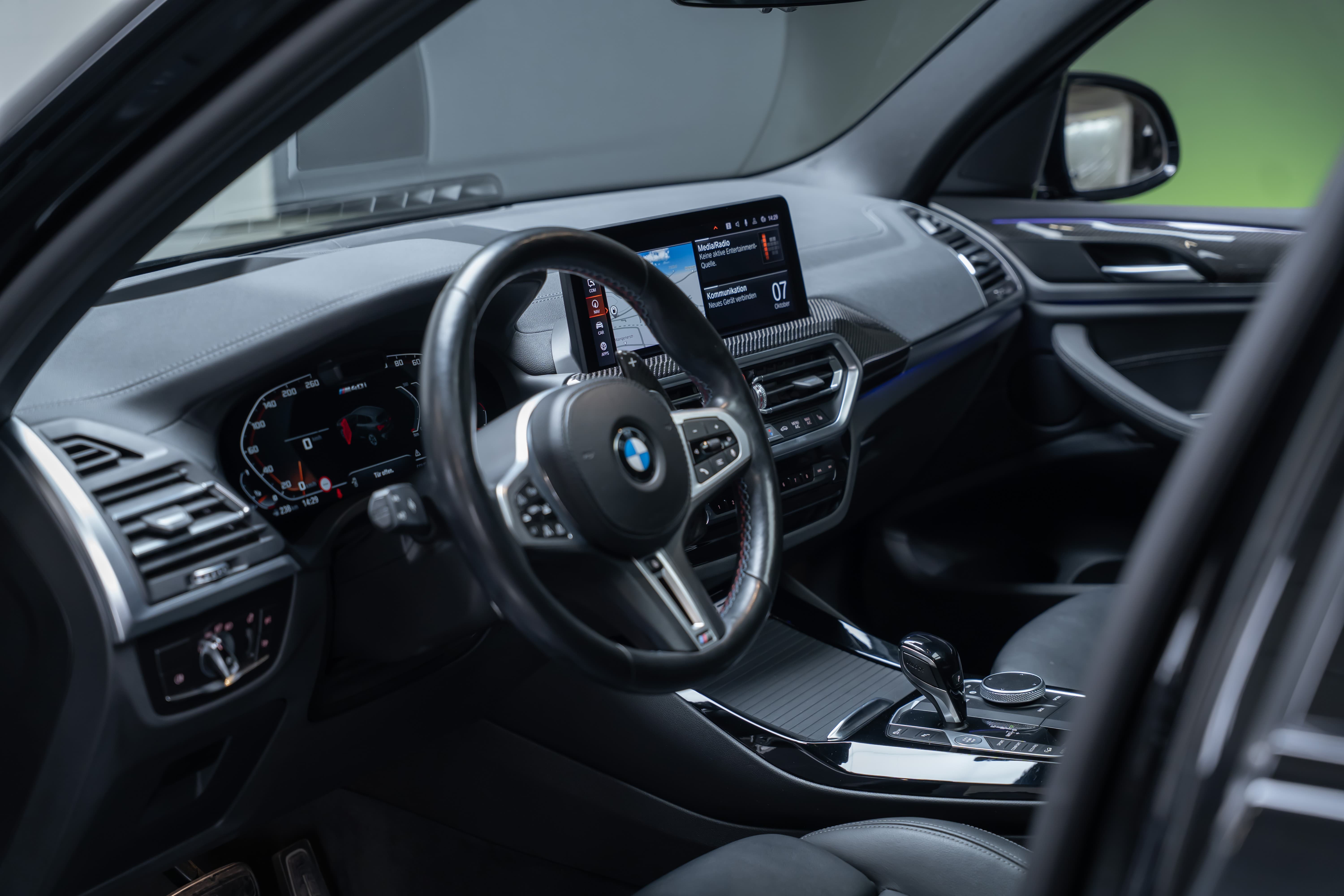BMW X3 M40i / CH-Fahrzeug / Panorama / HedaUp / el.Sitze - Bild 14