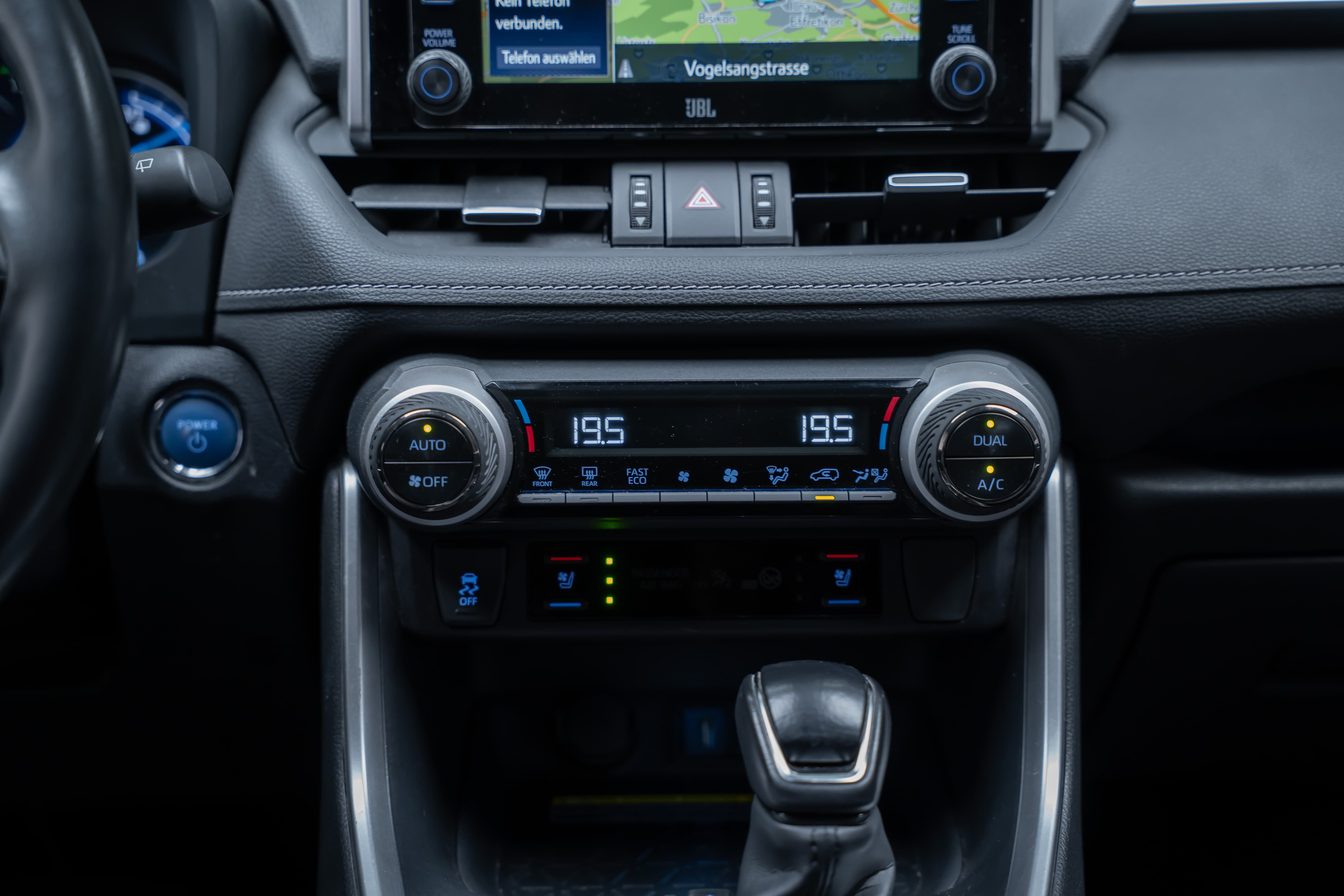 TOYOTA RAV-4 2.5 HEV Premium / 360°Kamera / el.Sitze / Lenkradheizung - Bild 22