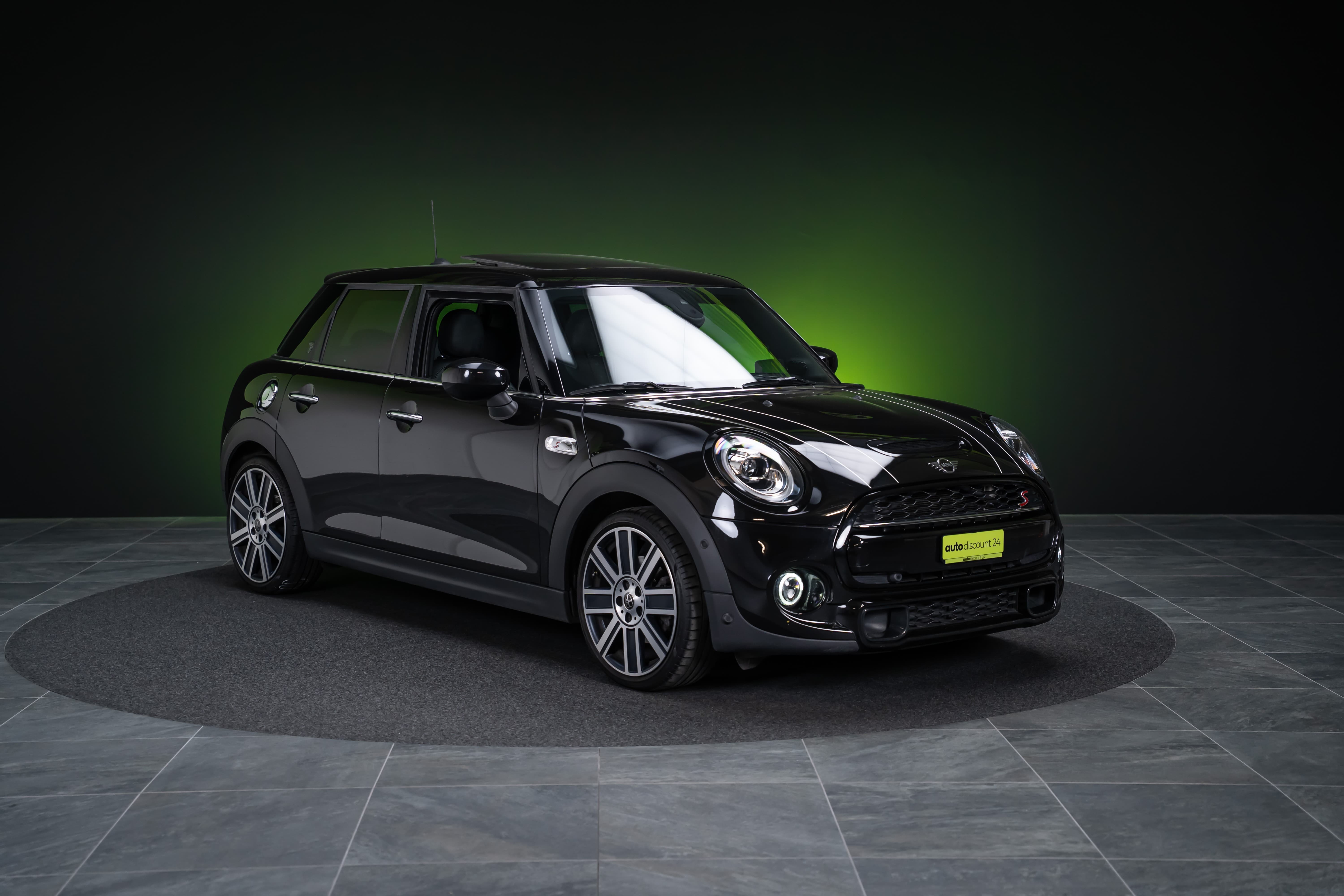 MINI Mini Cooper S SDKG / CH-Fahrzeug / Panorama / Rückfahrkamera - Bild 3