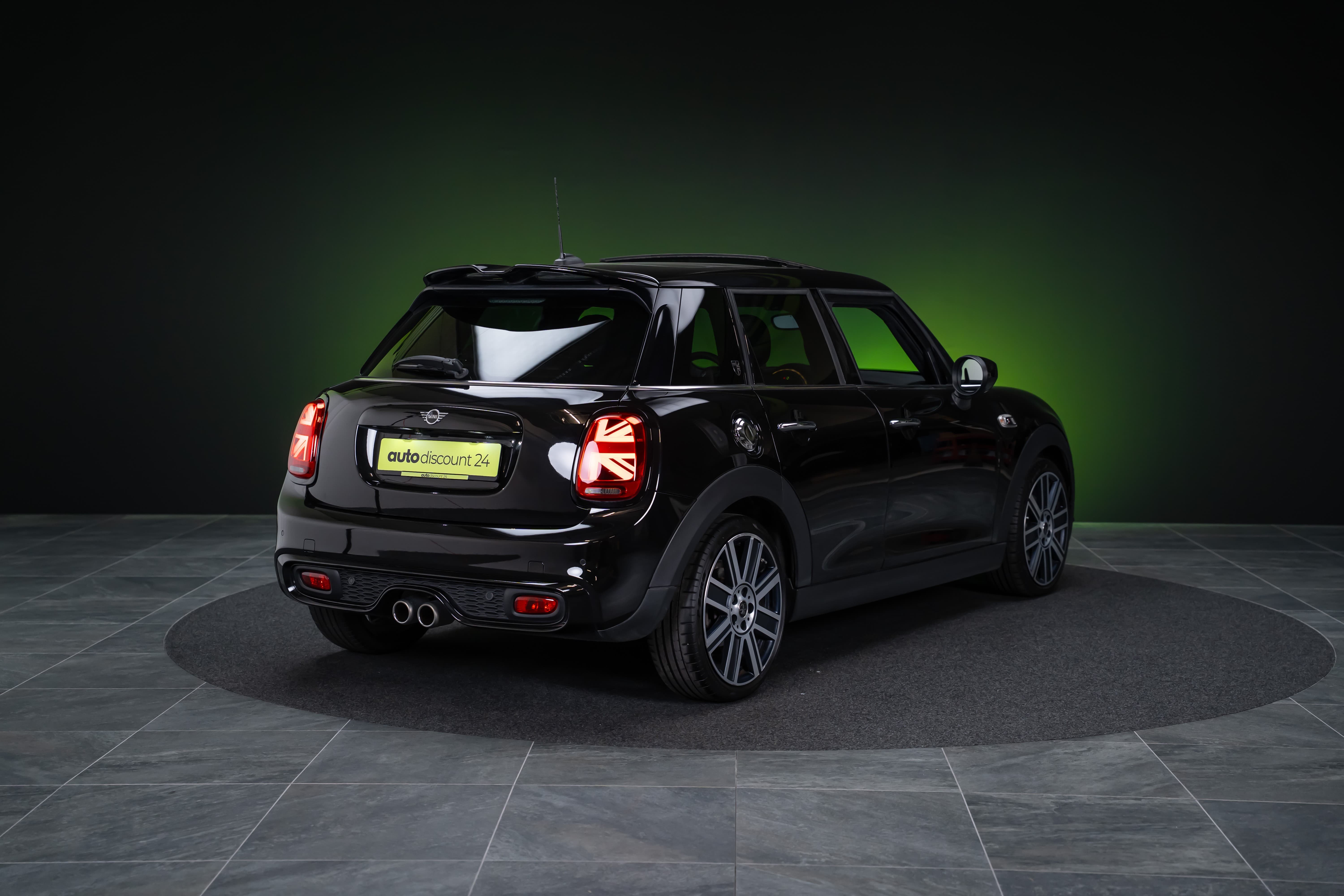 MINI Mini Cooper S SDKG / CH-Fahrzeug / Panorama / Rückfahrkamera - Bild 5