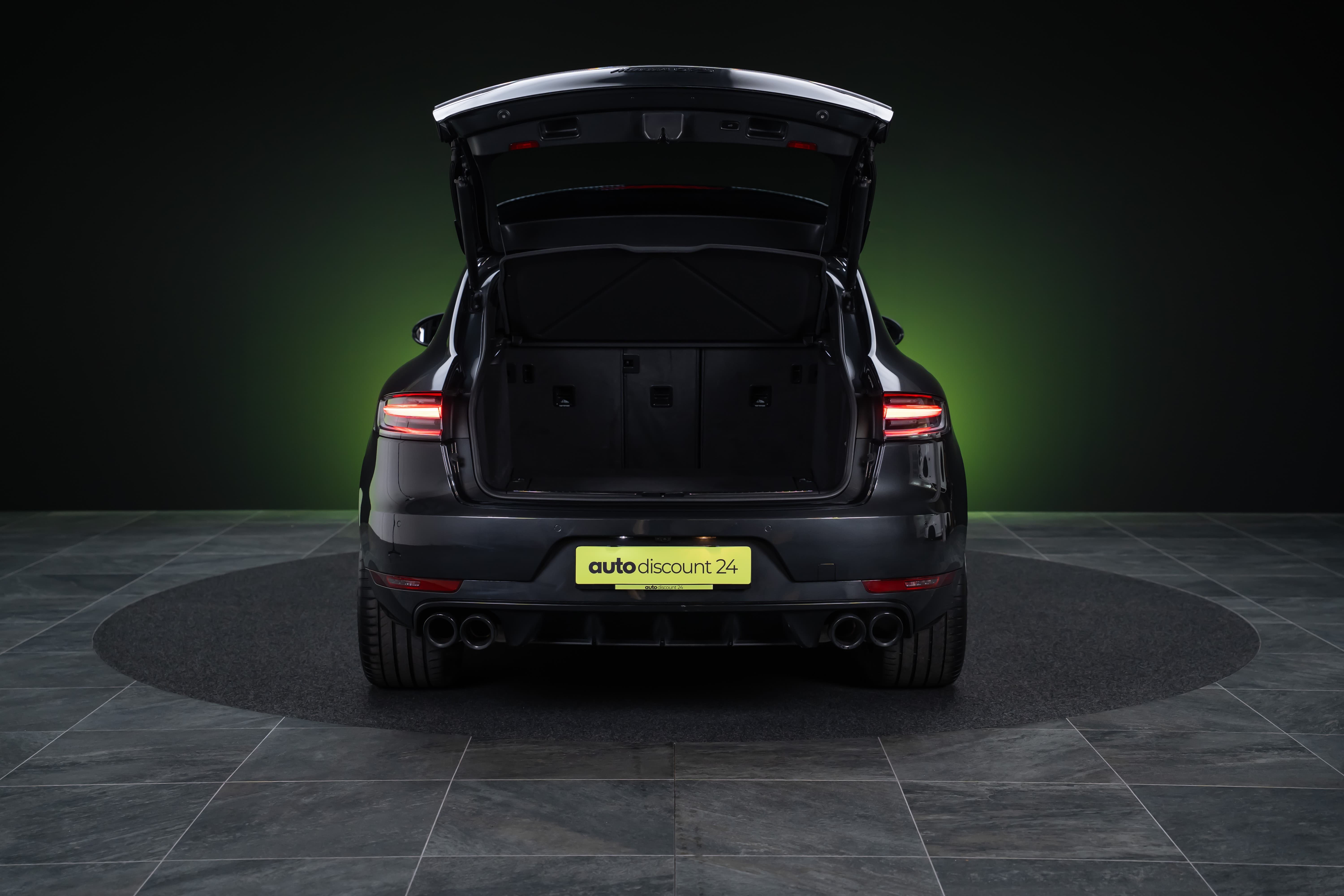 PORSCHE Macan 2.9 V6 GTS / CH-Fahrzeug / Sport-Chrono / Panorama-Schiebedach - Bild 7