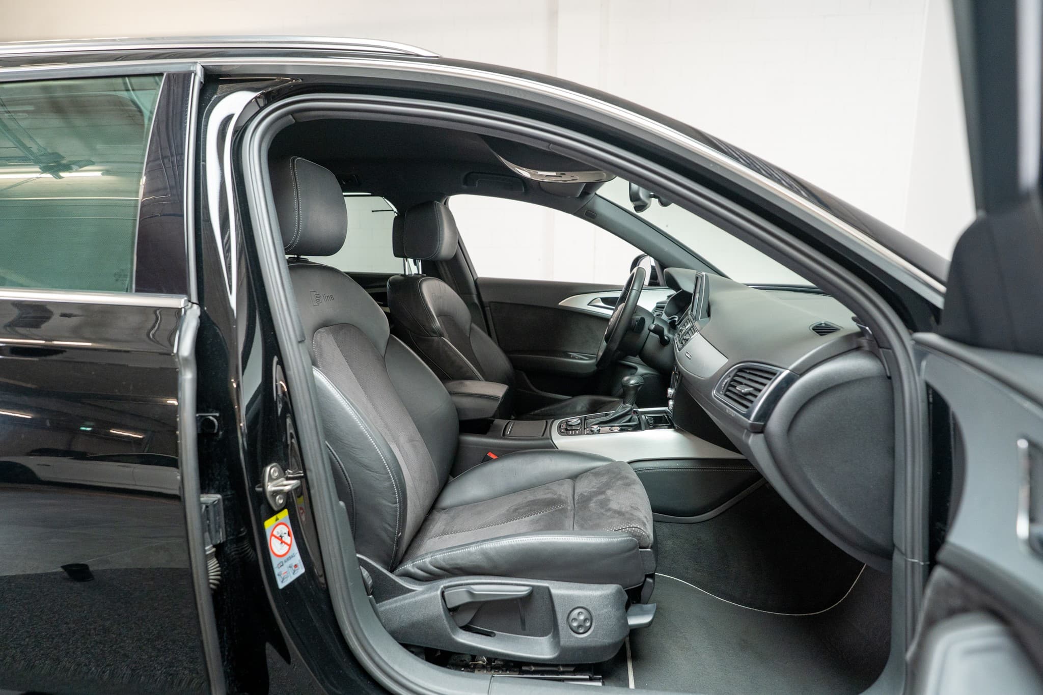 AUDI A6 Avant 3.0 V6 TDI 204 quattro S-Tr. / CH-Fahrzeug / Tempomat / Virtual Cockpit - Bild 13