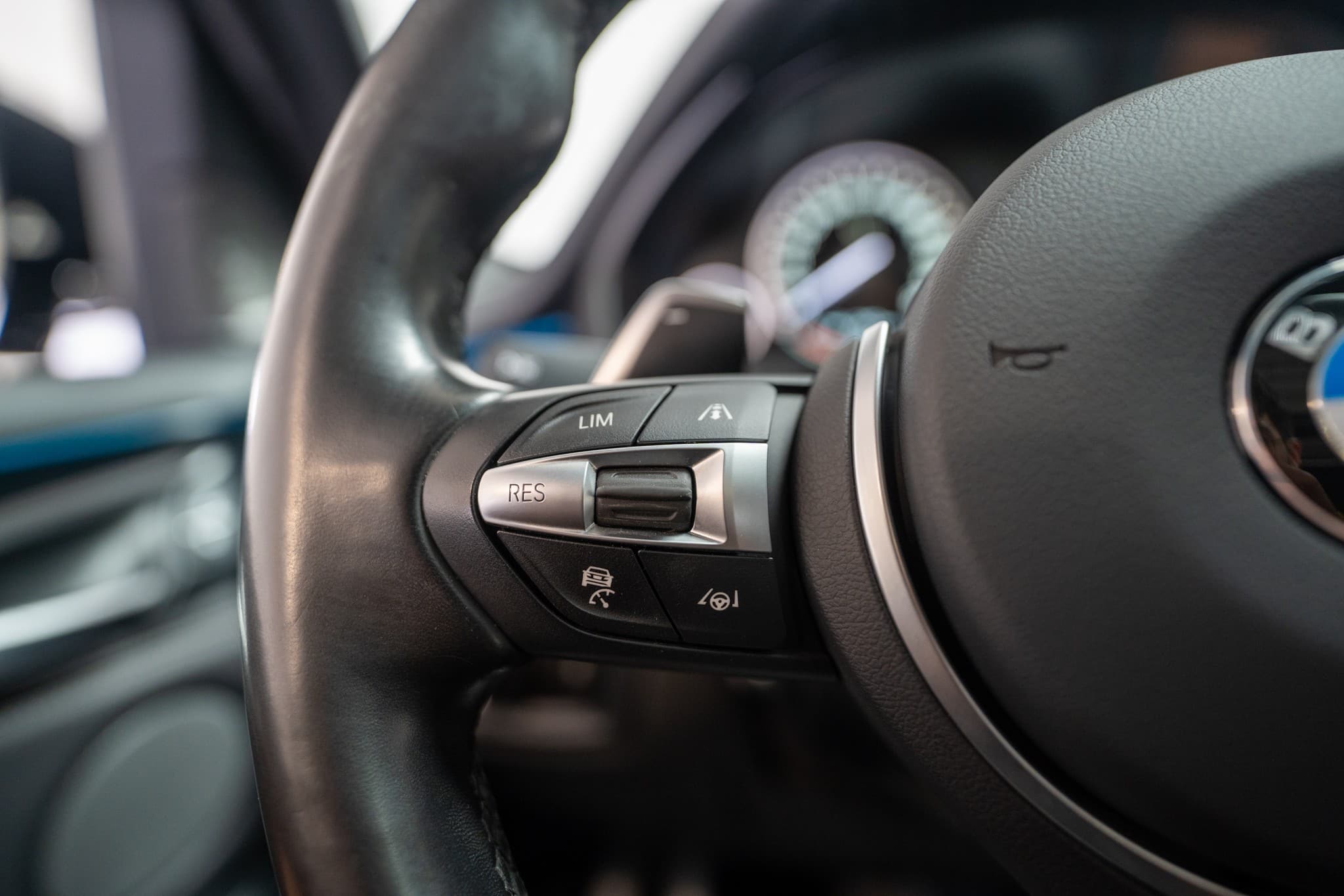 BMW X5 M50d / CH-Fahrzeug / Panorama / Harman/Kardon - Bild 18