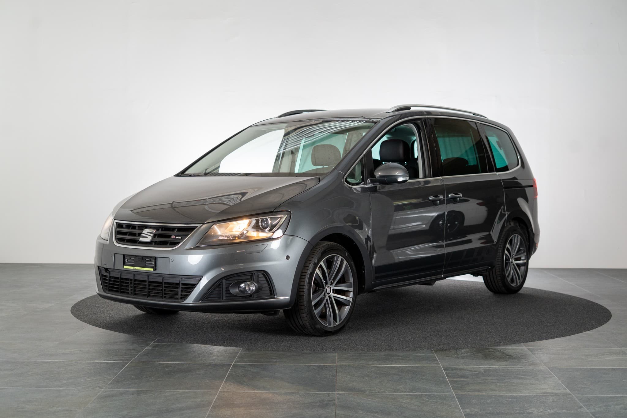 SEAT Alhambra 2.0 TDI 150 Hola FR-Line DSG / 7 Sitze / EL. Schiebetüren - Bild 1