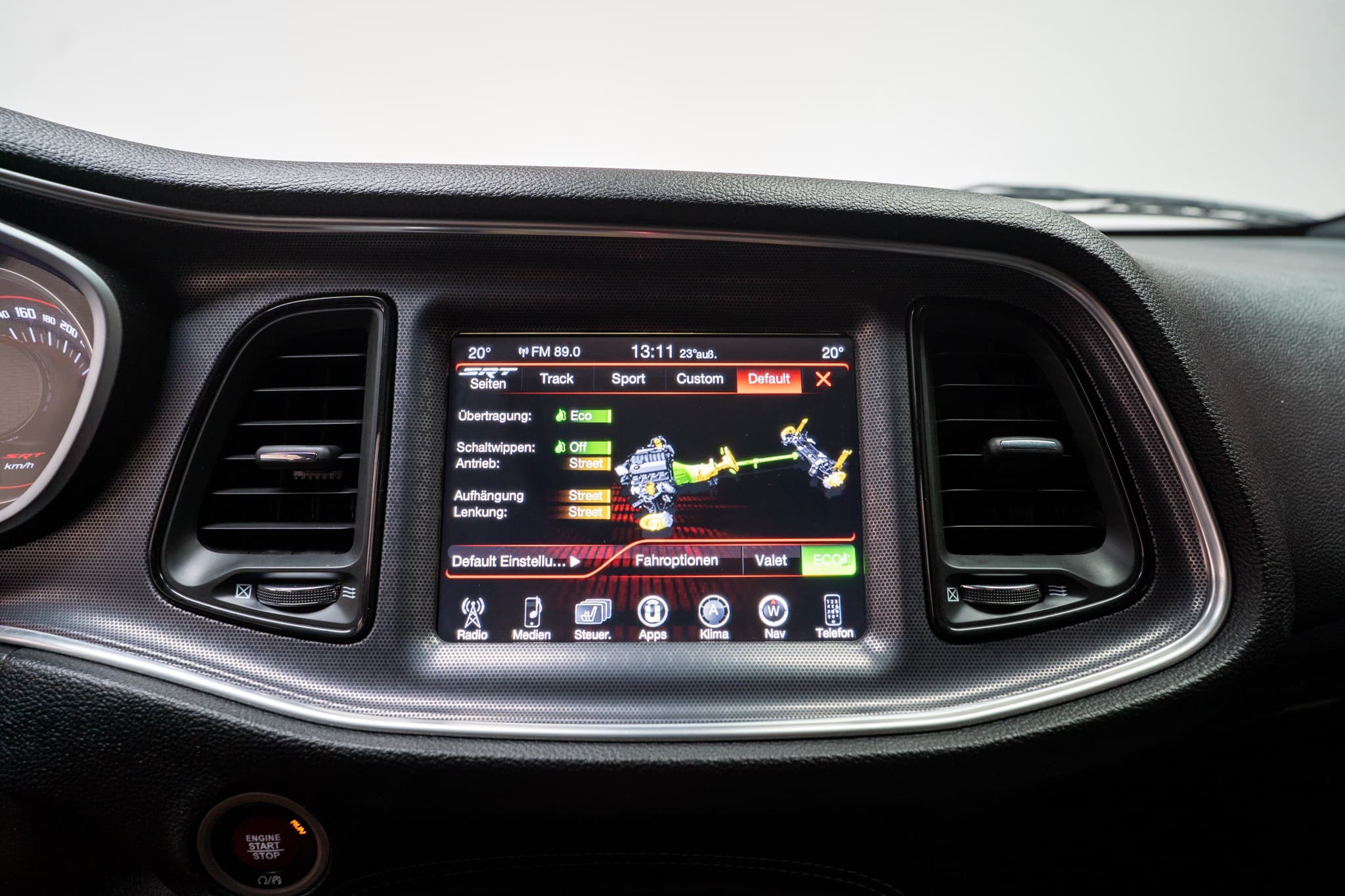 DODGE Challenger 6.4 V8 HEMI SRT - Bild 24