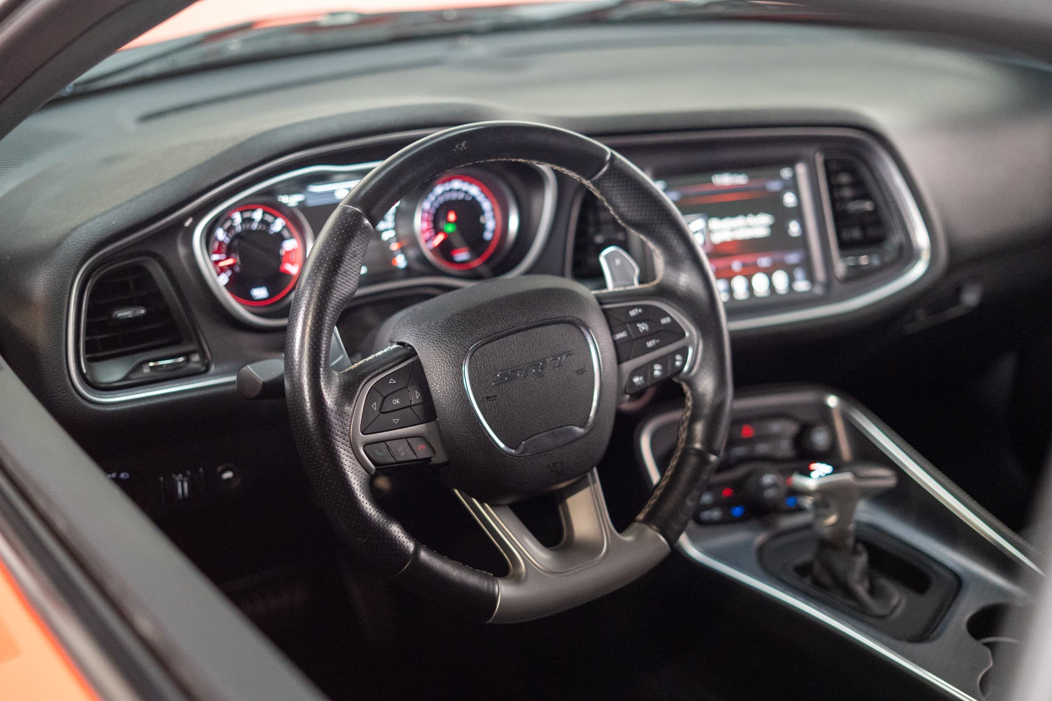 DODGE Challenger 6.4 V8 HEMI SRT - Bild 10
