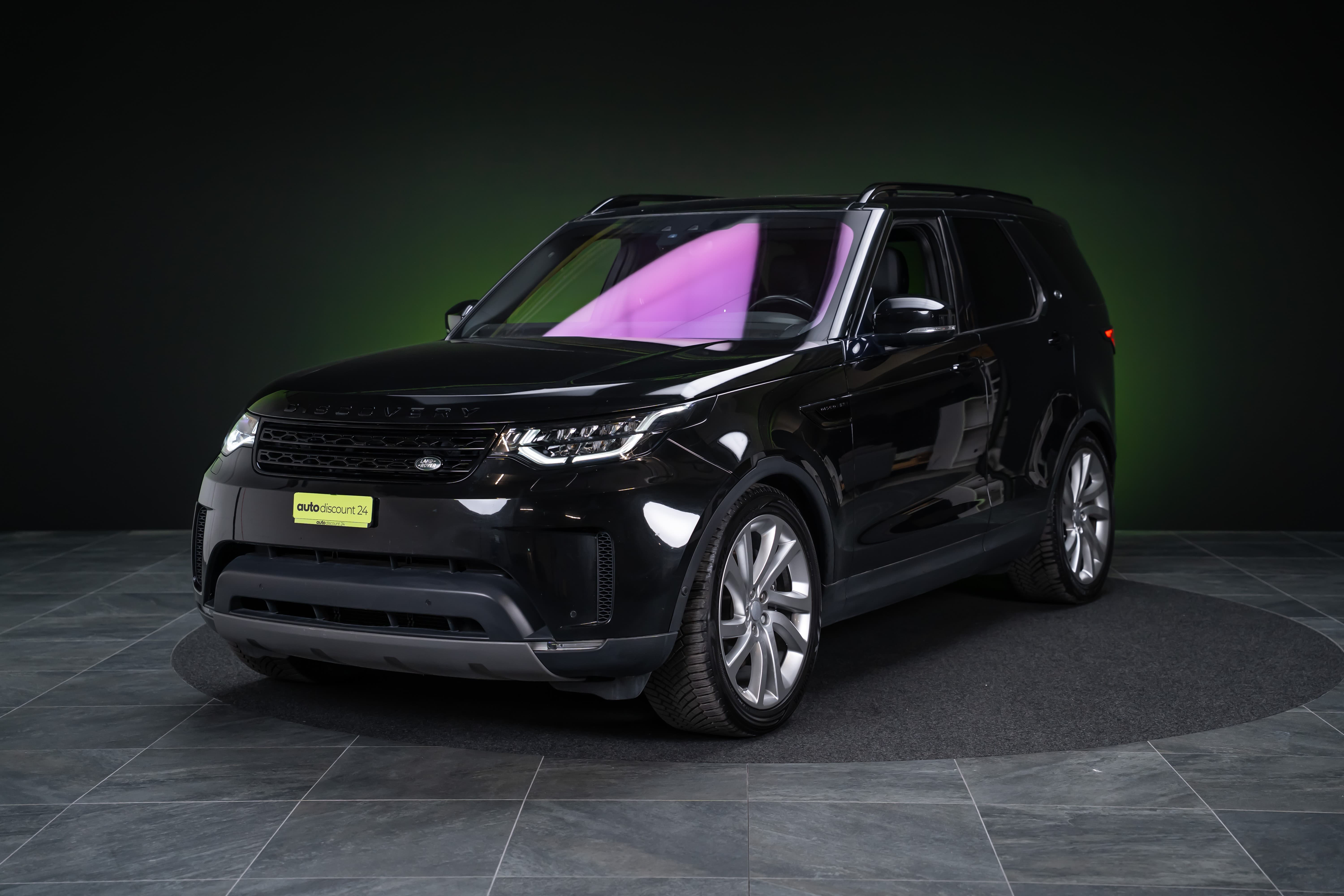 LAND ROVER Discovery 3.0 Si6 HSE / Panorama-Glasdach / Rückfahrkamera / Anhängerkupplung 3.5T - Bild 1