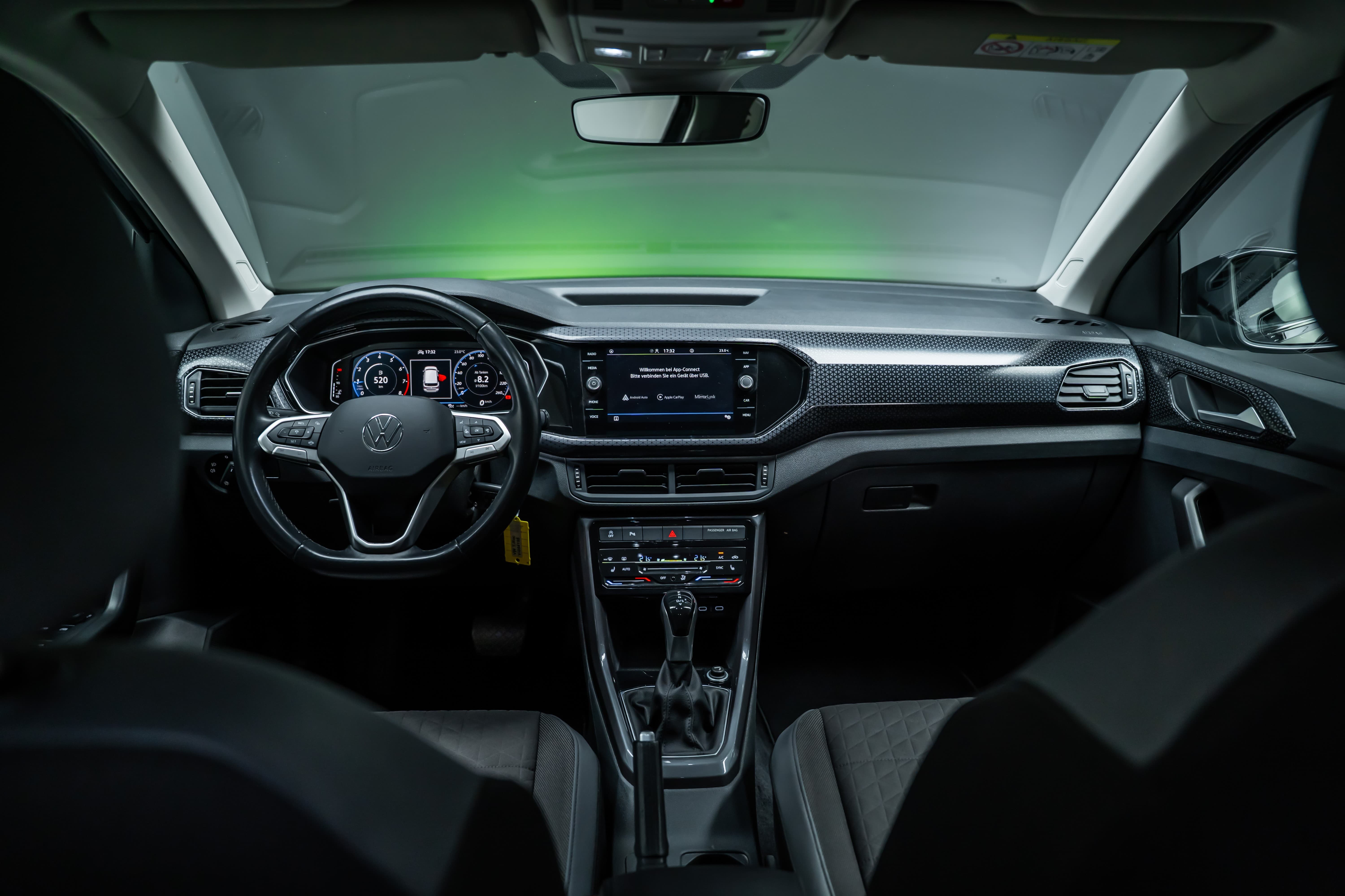 VW T-Cross 1.0 TSI 110 Style DSG / Rückfahr-Kamera / Virtual Cockpit / Sitzheizung - Bild 24