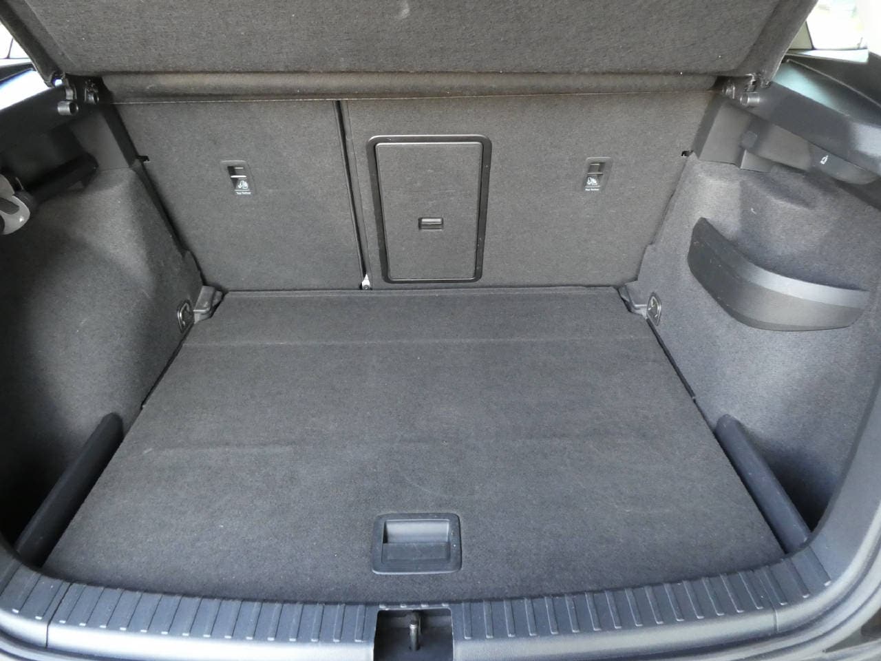 SKODA Karoq 2.0 TDI Style 4x4 DSG - Bild 14
