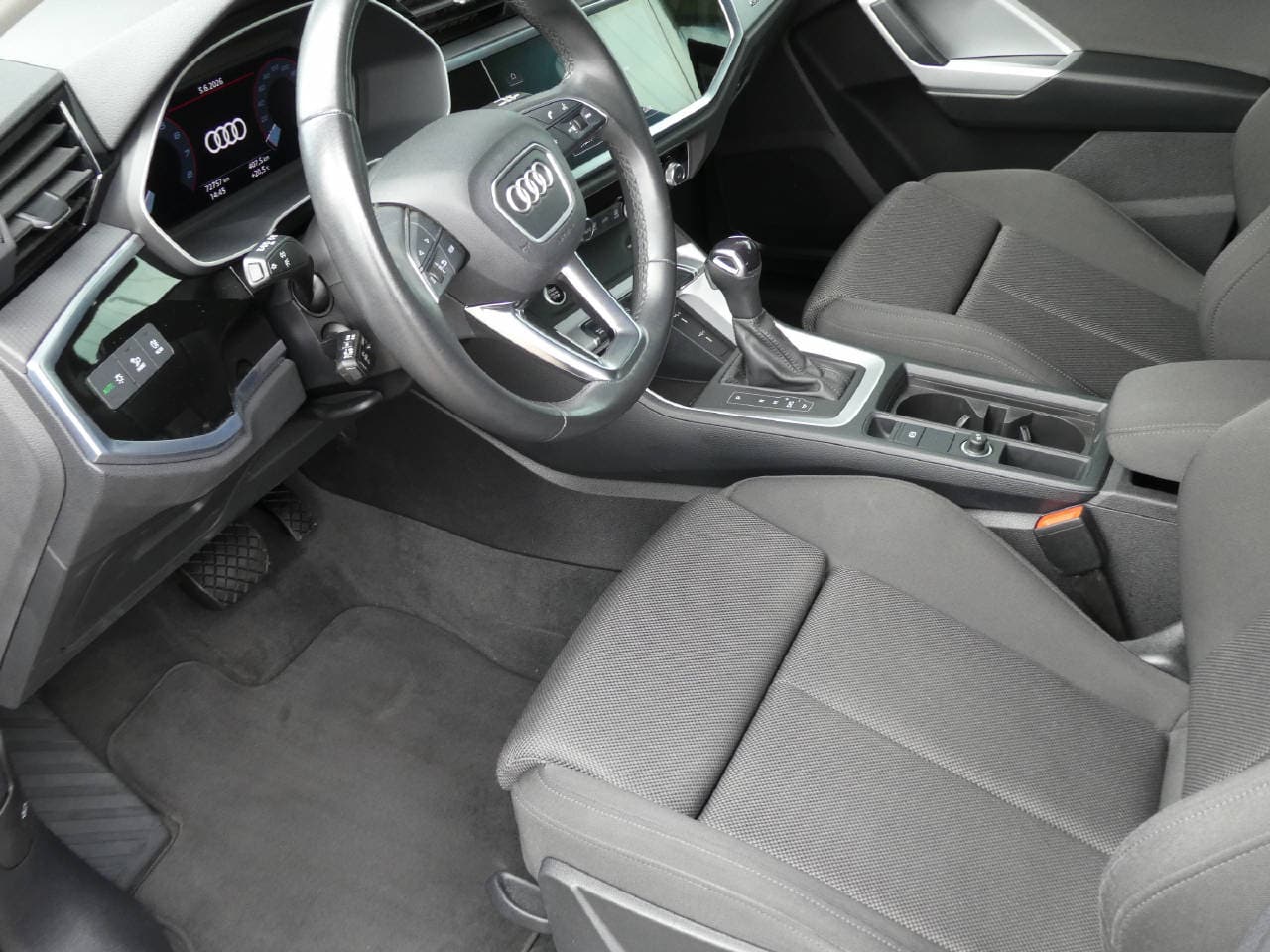 AUDI Q3 Sportback 1.5 35 TFSI Attraction S-Tronic - Bild 9