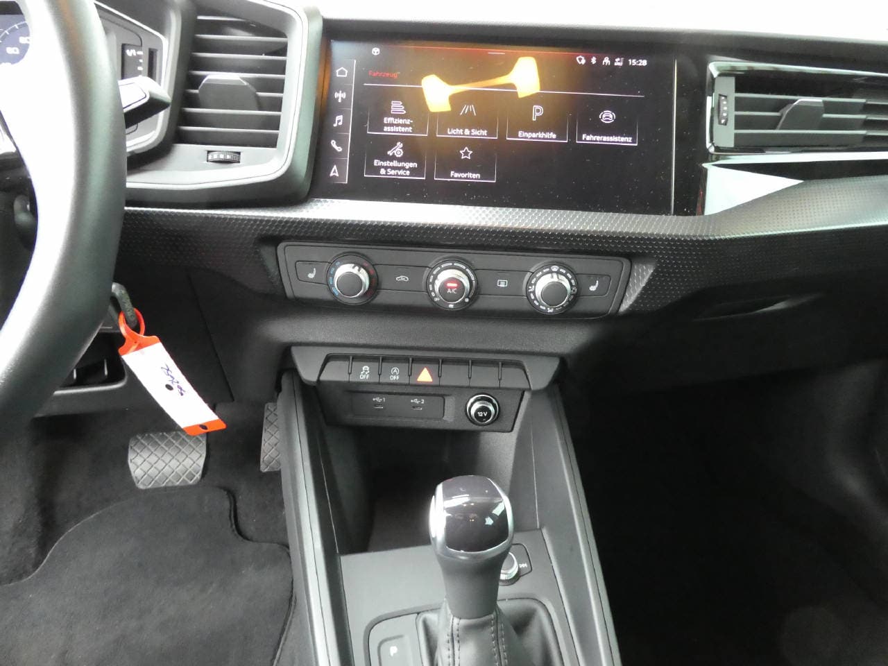 AUDI A1 Sportback 1.0 30 TFSI Advanced Attraction S-Tronic - Bild 13