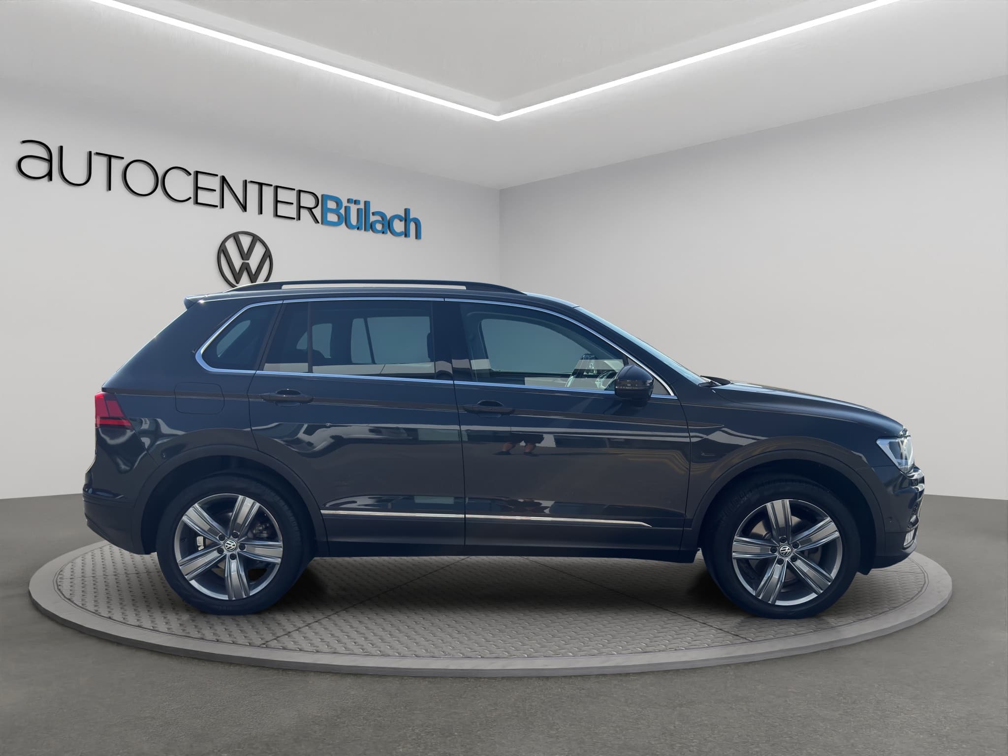 VW Tiguan 2.0TSI Comfortline 4Motion DSG - Bild 4