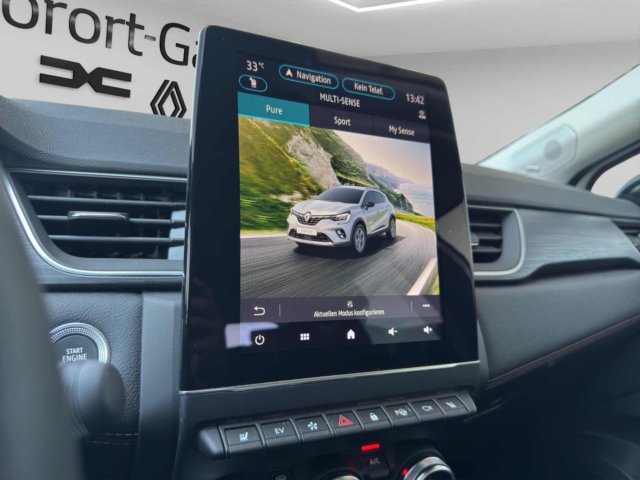 RENAULT Captur 1.6 E-Tech 160 Iconic DHT - Bild 14
