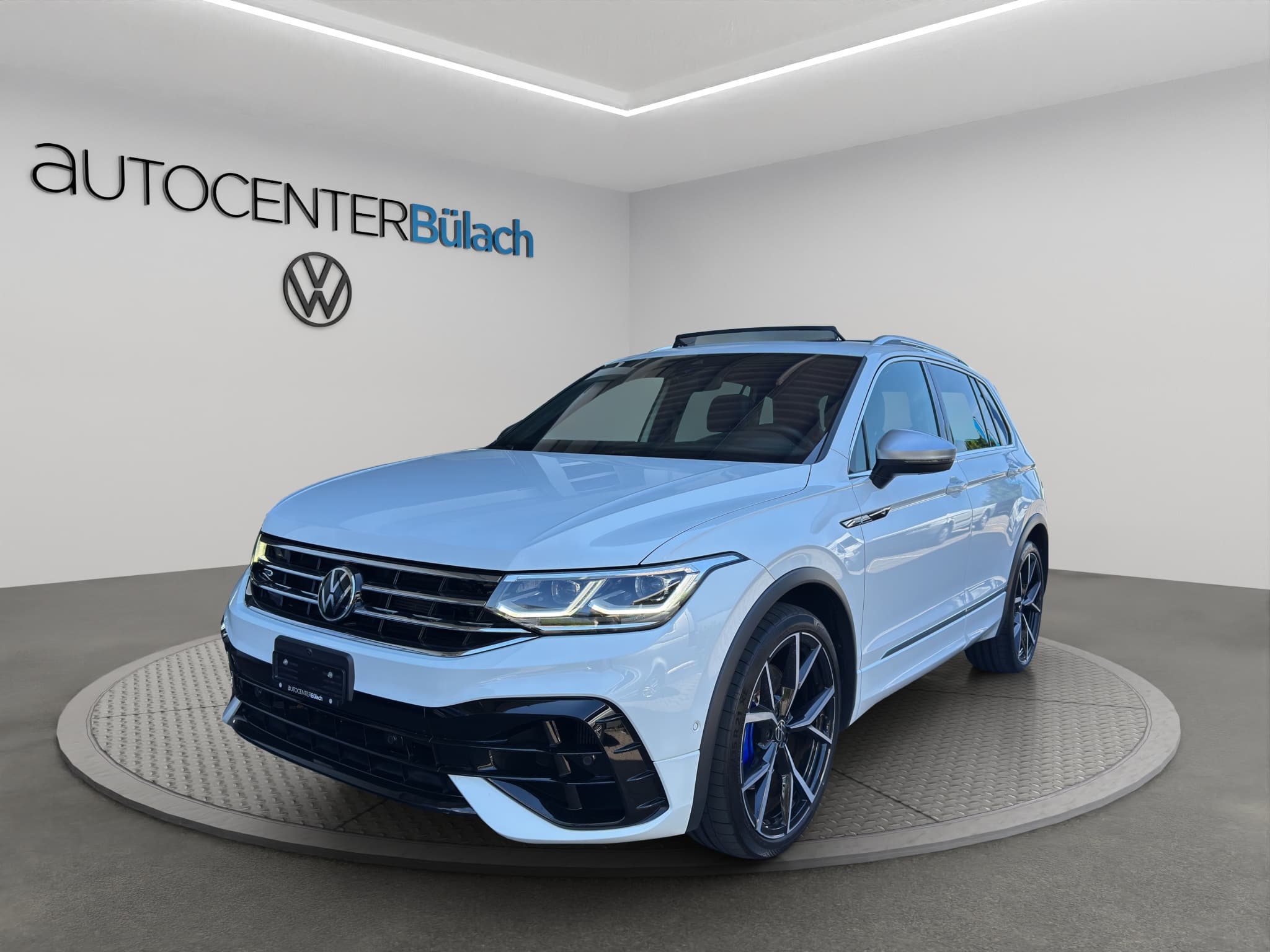 VW Tiguan 2.0TSI R 4Motion DSG - Bild 1