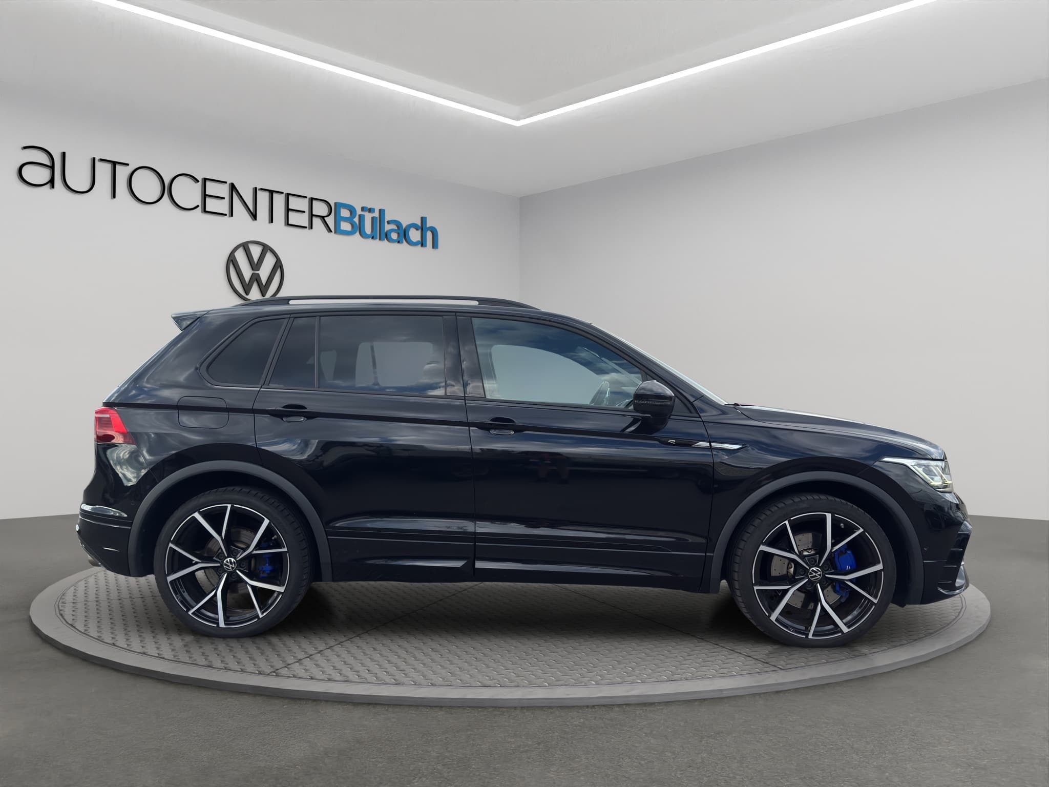 VW Tiguan 2.0TSI R 4Motion DSG - Bild 4
