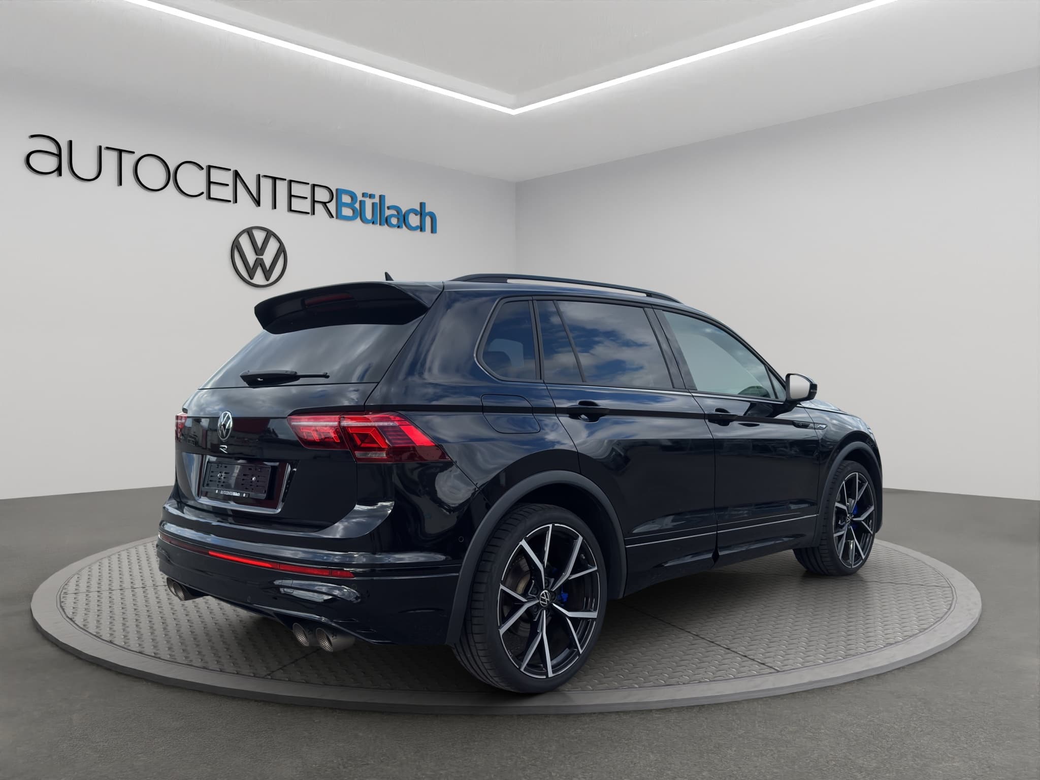 VW Tiguan 2.0TSI R 4Motion DSG - Bild 5