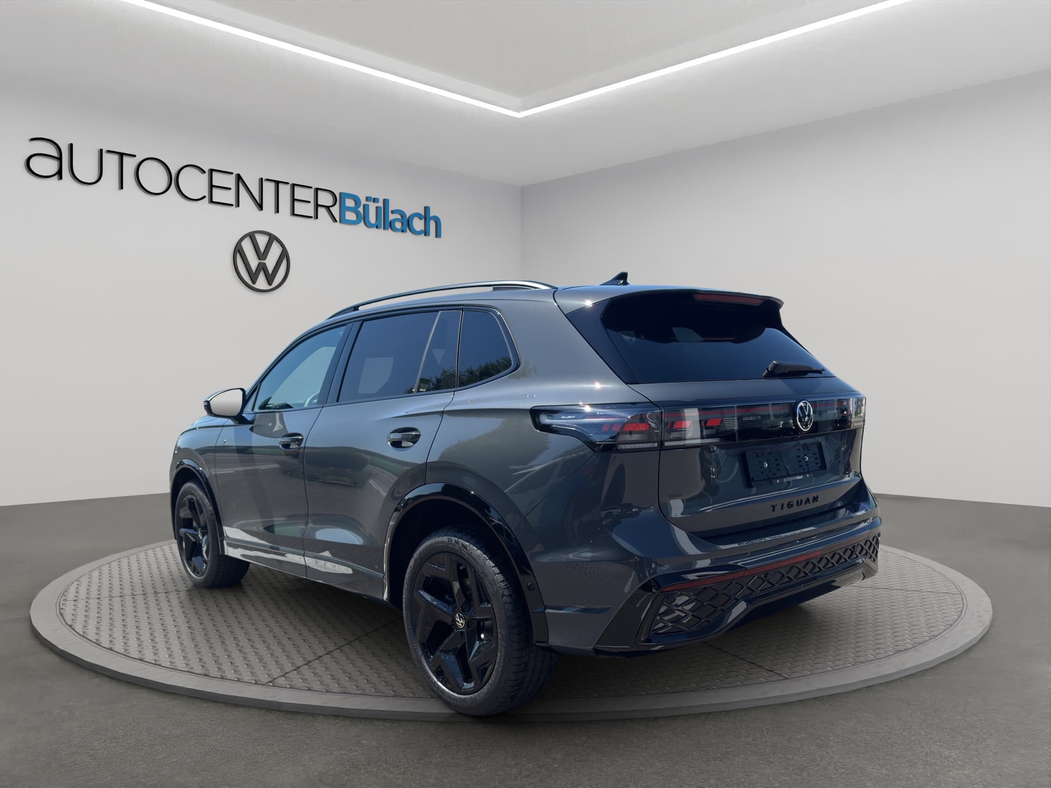 VW Tiguan 2.0 TSI DSG R-Line 4Motion - Bild 7