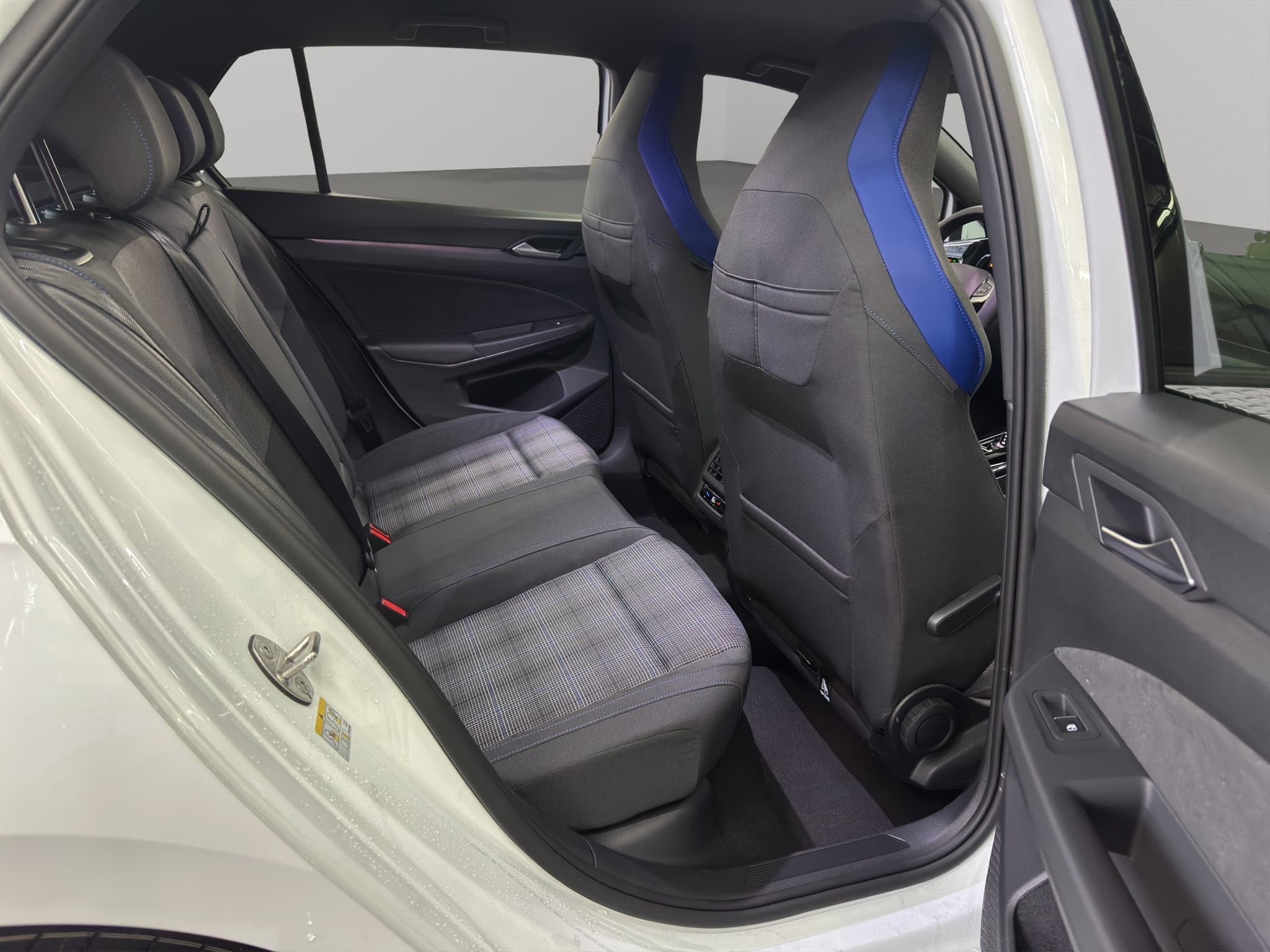 VW Golf 1.5 TSI PHEV GTE - Bild 11