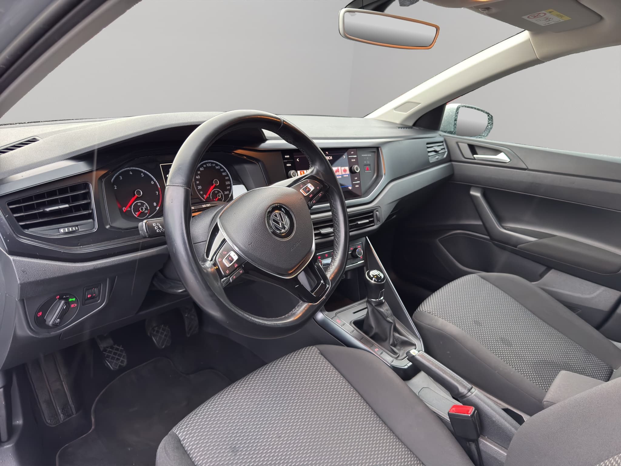 VW Polo 1.0 TSI BMT Trendline - Bild 10