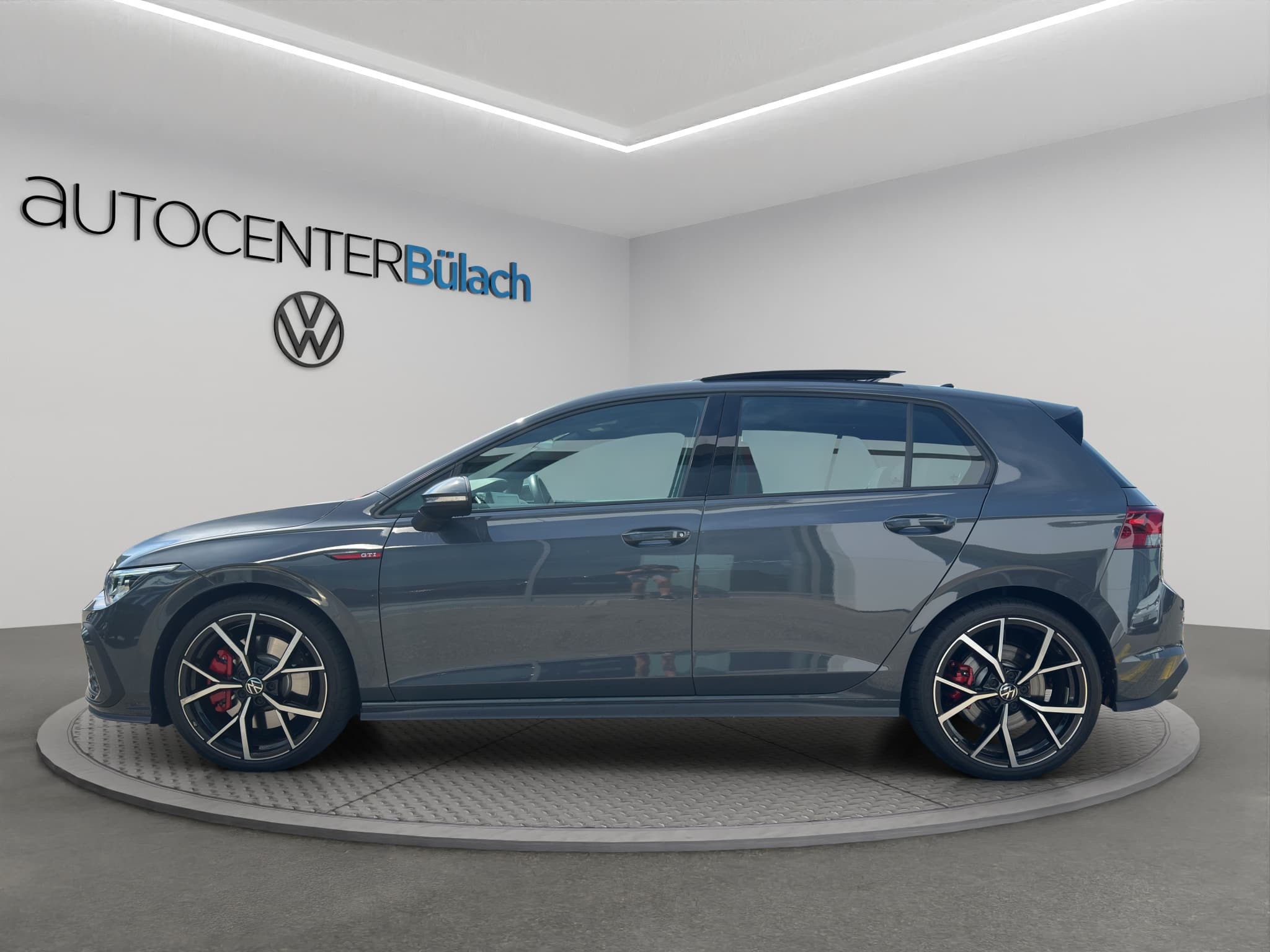 VW Golf 2.0 TSI GTI DSG - Bild 8