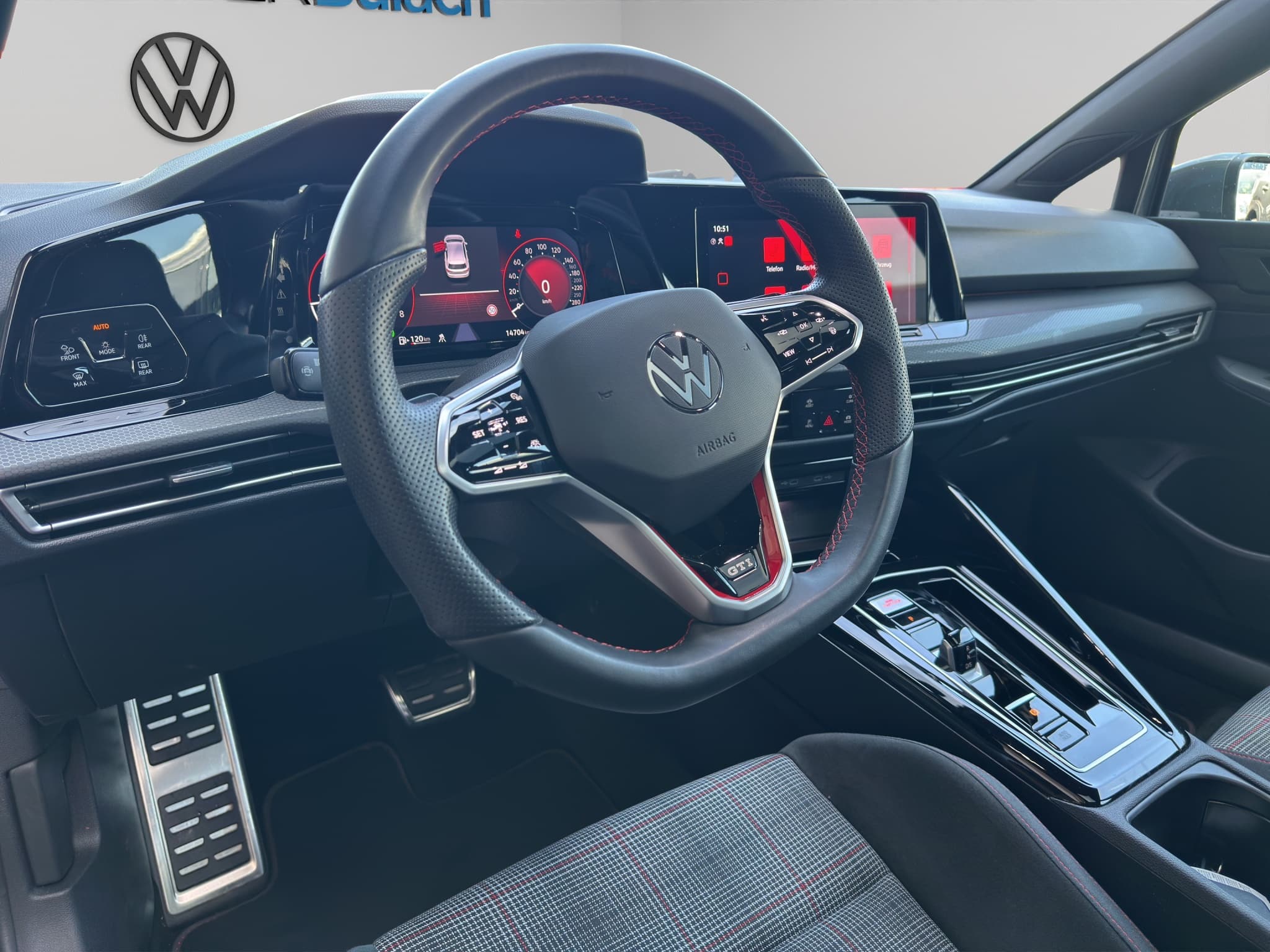 VW Golf 2.0 TSI GTI DSG - Bild 10
