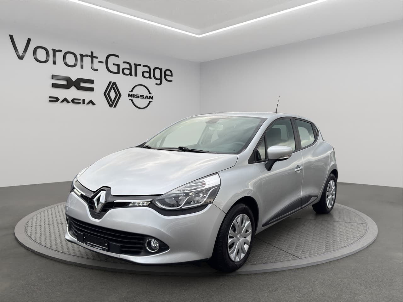 RENAULT Clio 0.9 12V Swiss Edition