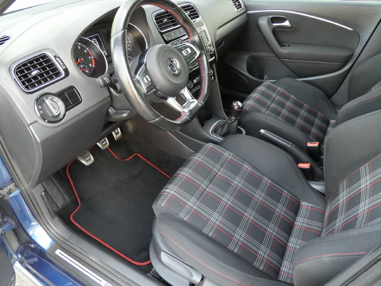 VW Polo 1.8 TSI GTI - Bild 9