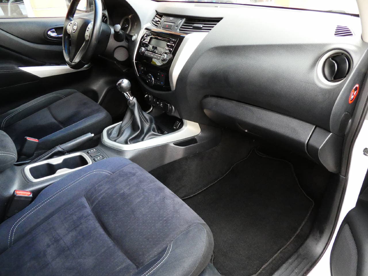 NISSAN Navara 2.3 dCi Double Cab N-Connecta - Bild 11