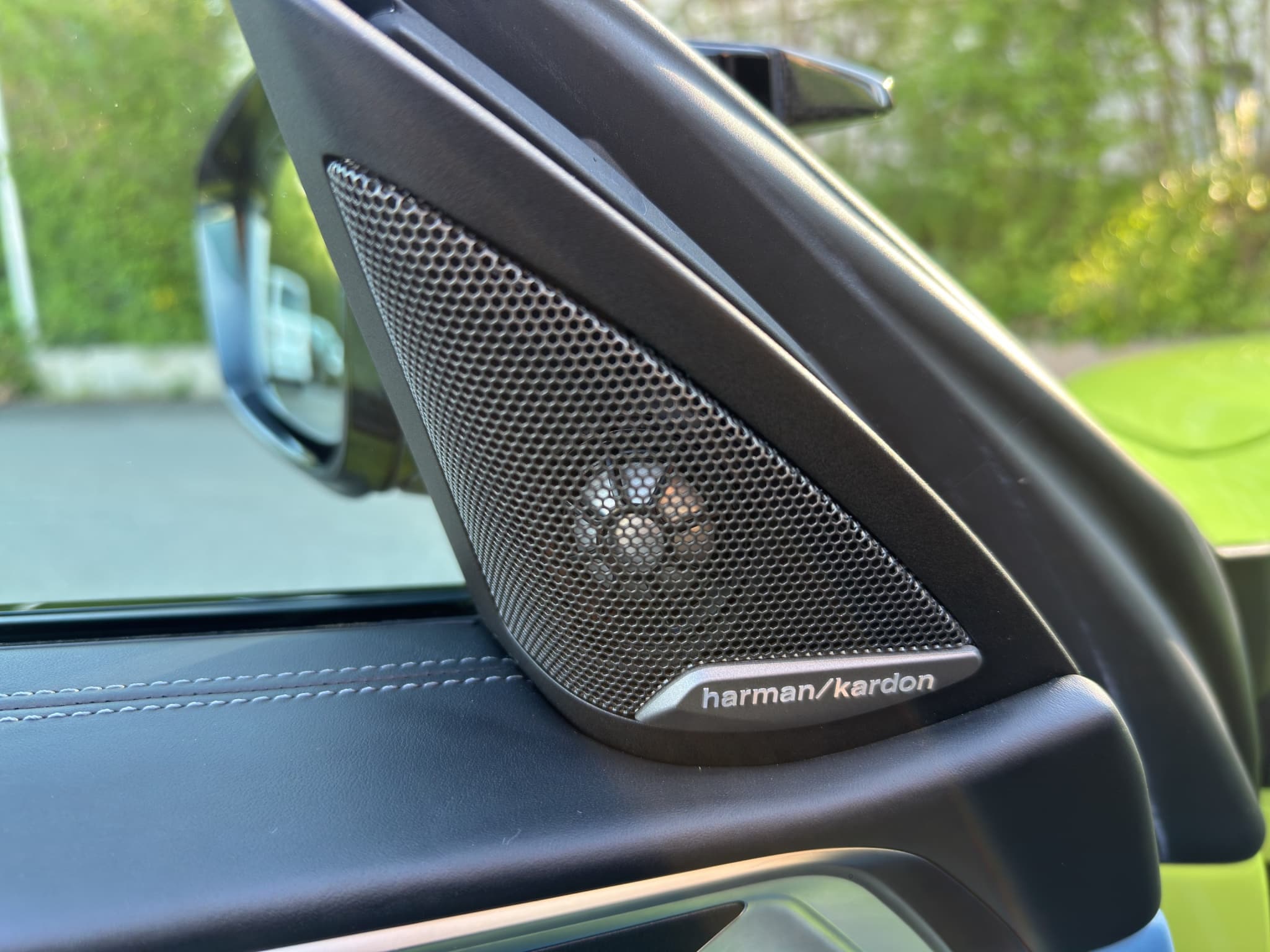 BMW M4 Coupé Competition (CH) INDIVIDUAL M Race Track Paket Carbon - Bild 22