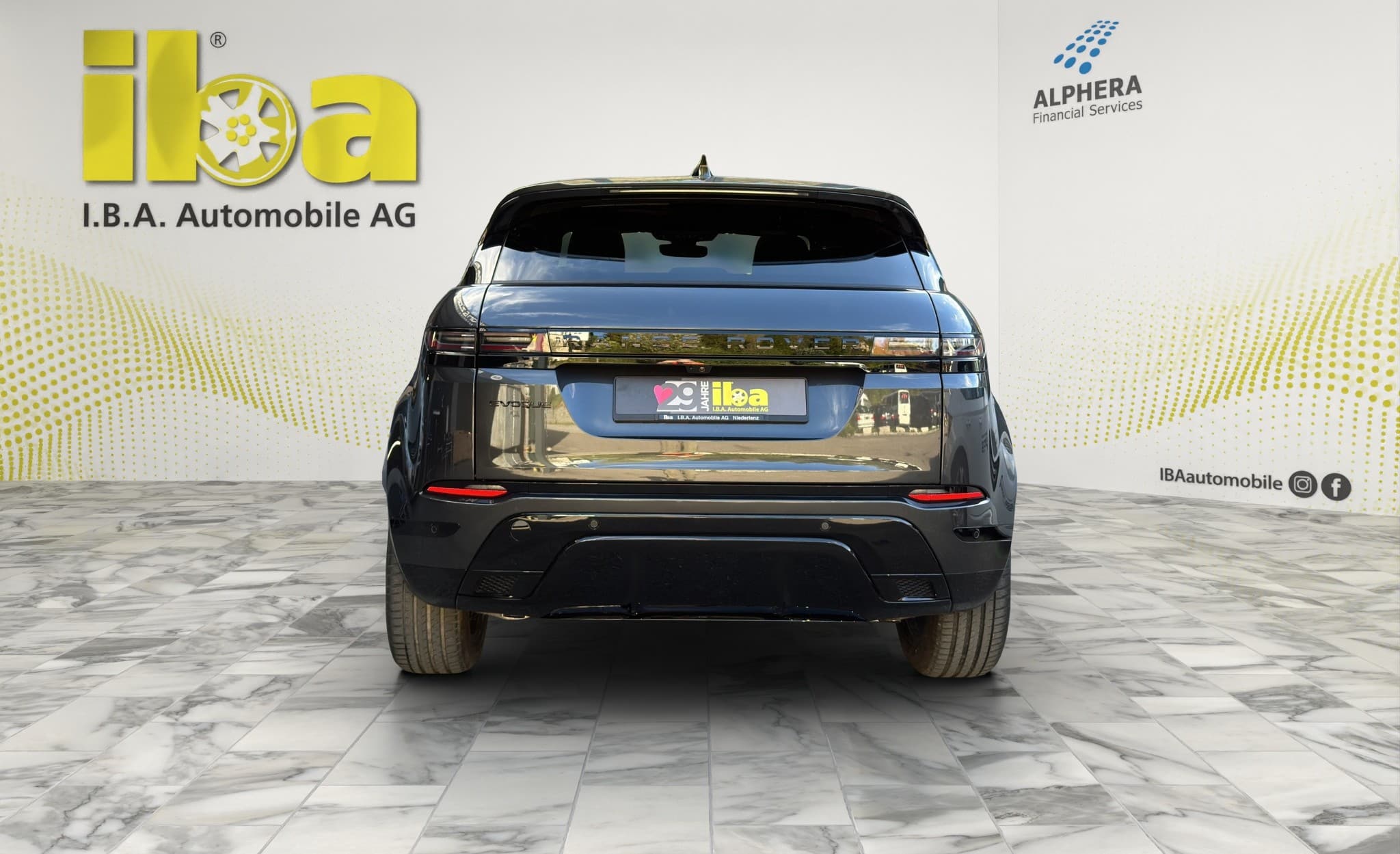 LAND ROVER Evoque P 270e Dynamic SE Black Pack 4x4 5 Jahre Werksgarantie - Bild 4